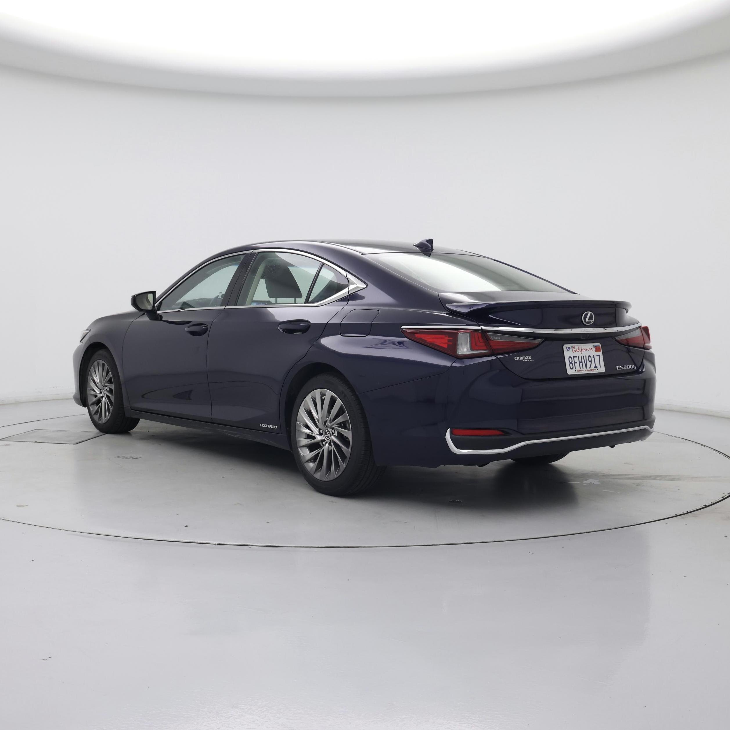 Thumbnail: 2019 Lexus ES - 2