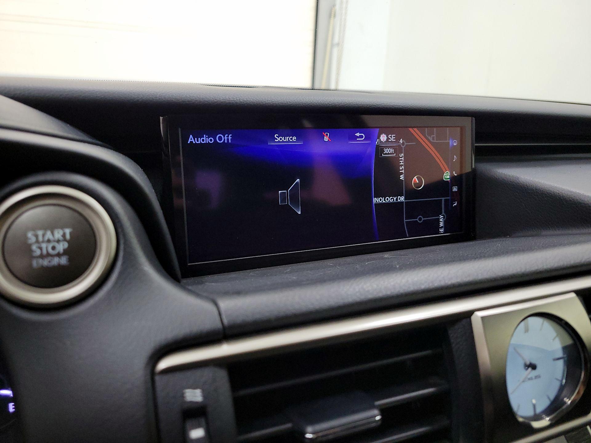 Thumbnail: 2020 Lexus IS - 15