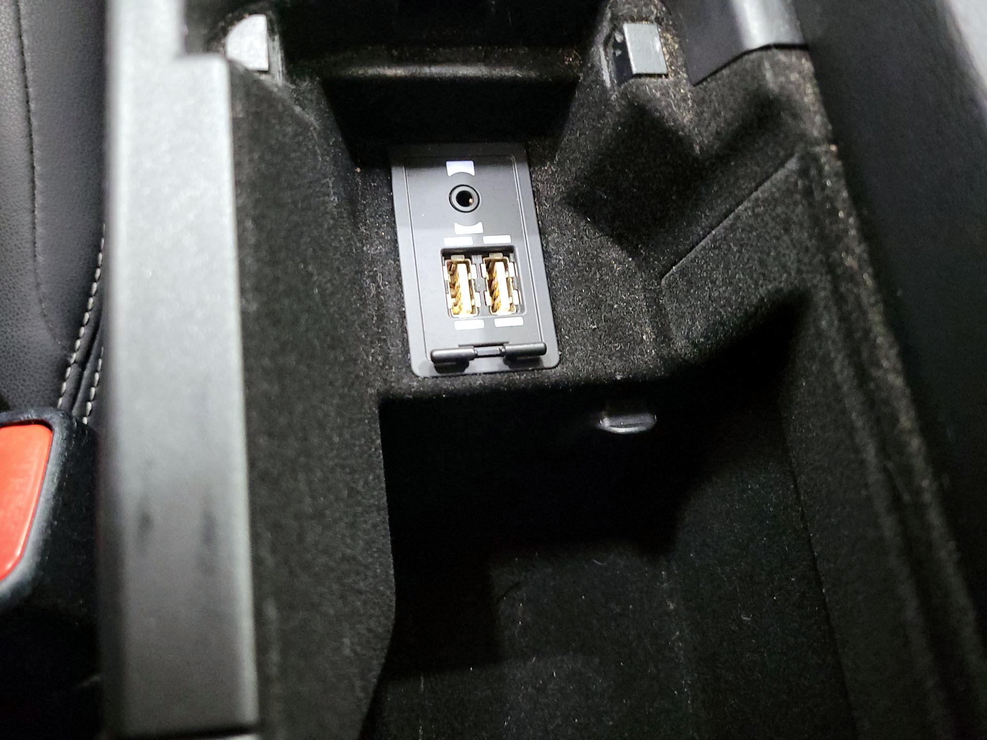 Thumbnail: 2020 Lexus IS - 18