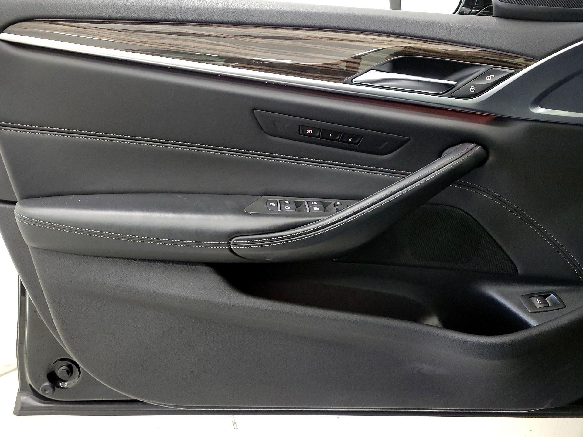 Thumbnail: 2019 BMW 5 Series - 12