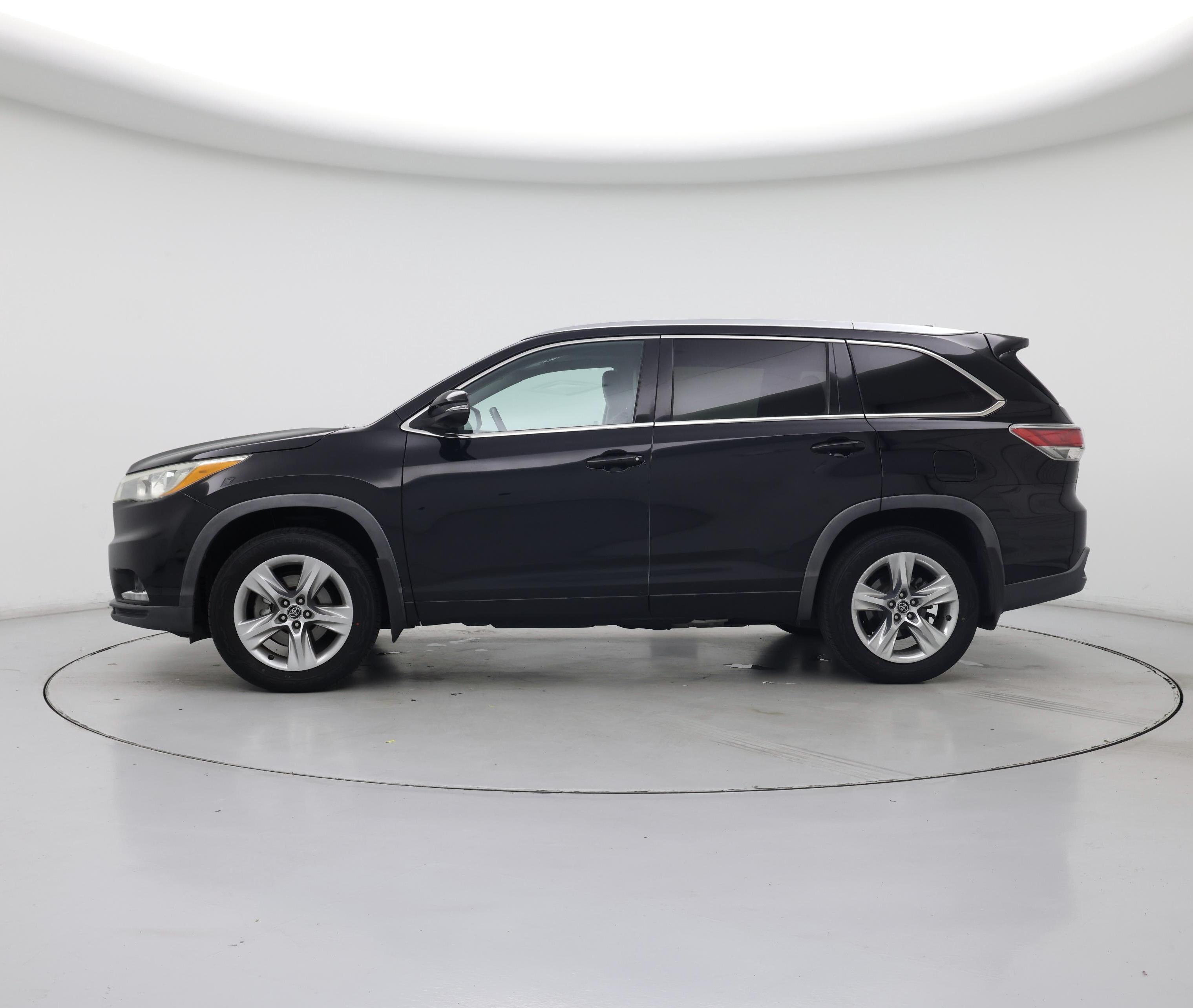 Thumbnail: 2016 Toyota Highlander - 3
