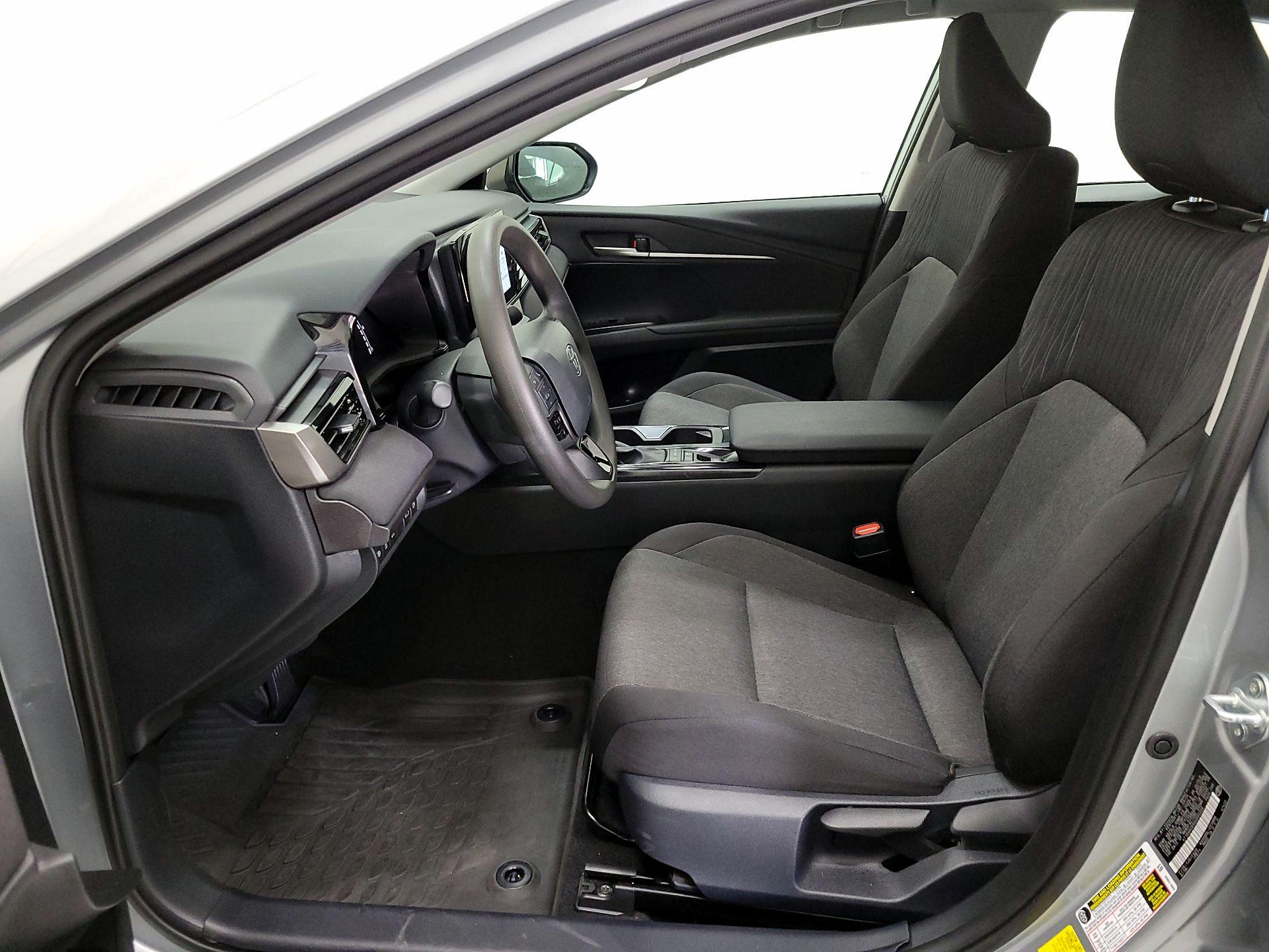 Thumbnail: 2025 Toyota Camry - 11