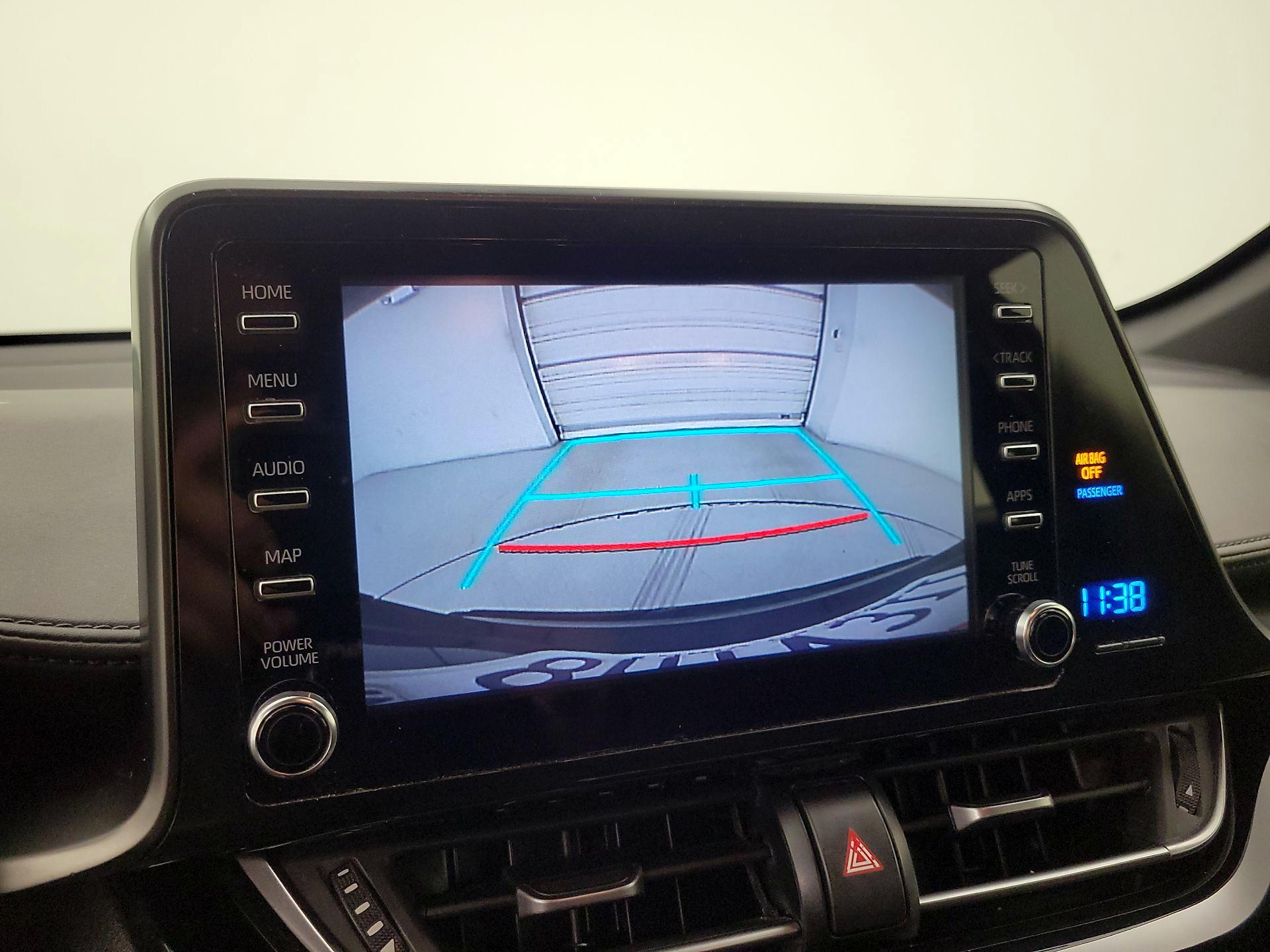 Thumbnail: 2019 Toyota C-HR - 14