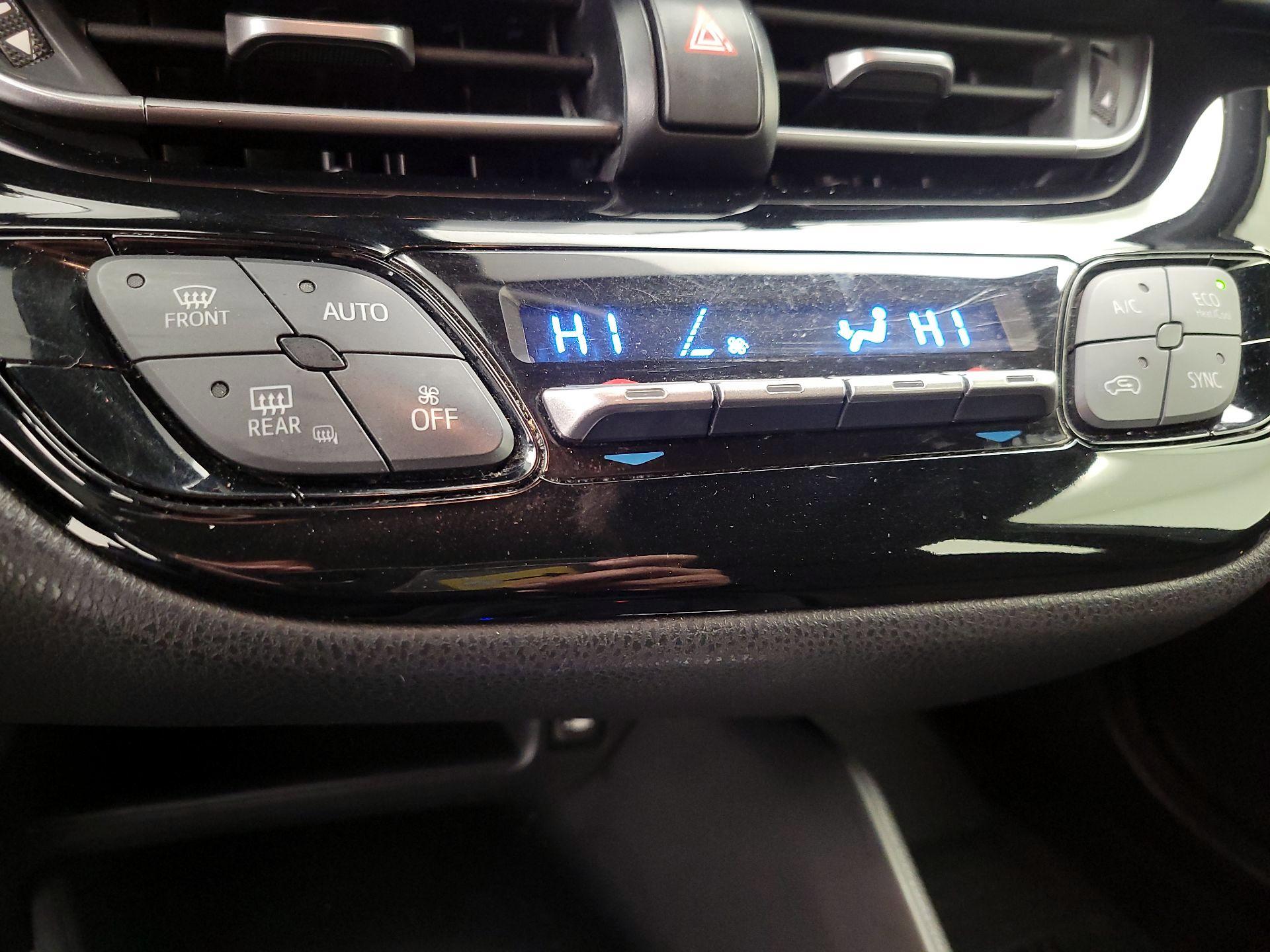 Thumbnail: 2019 Toyota C-HR - 16