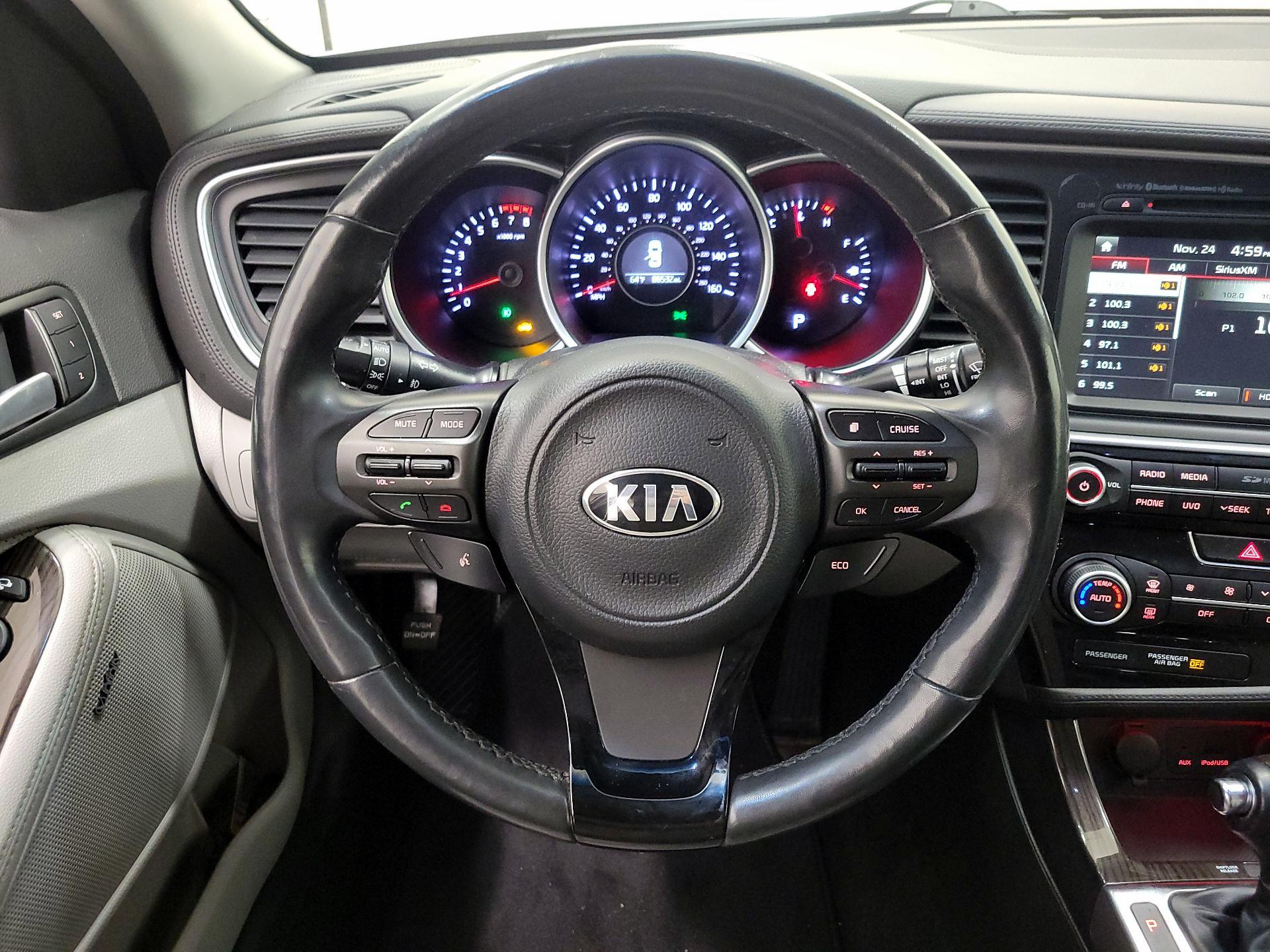 Thumbnail: 2015 Kia Optima - 10