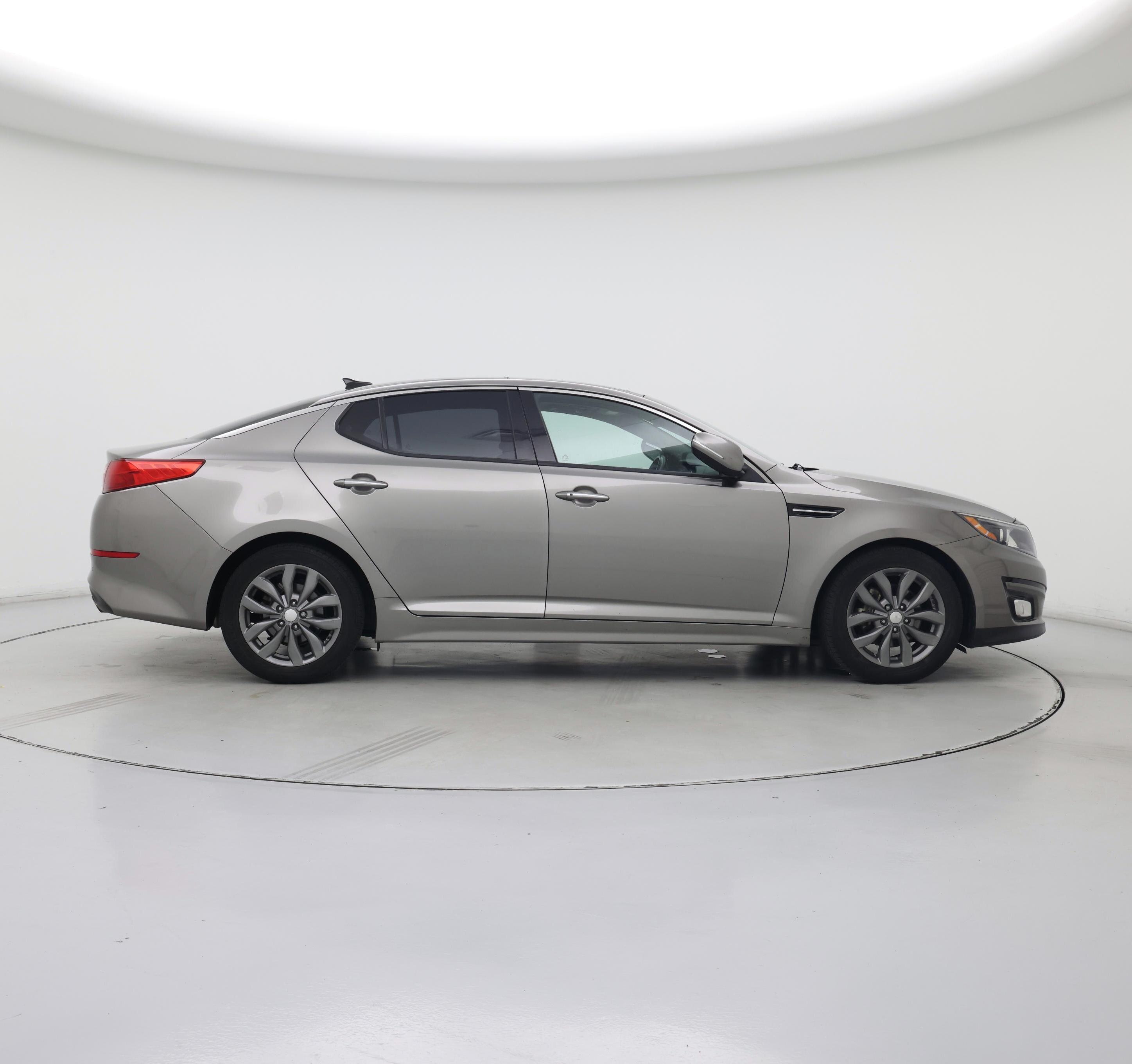 Thumbnail: 2015 Kia Optima - 7