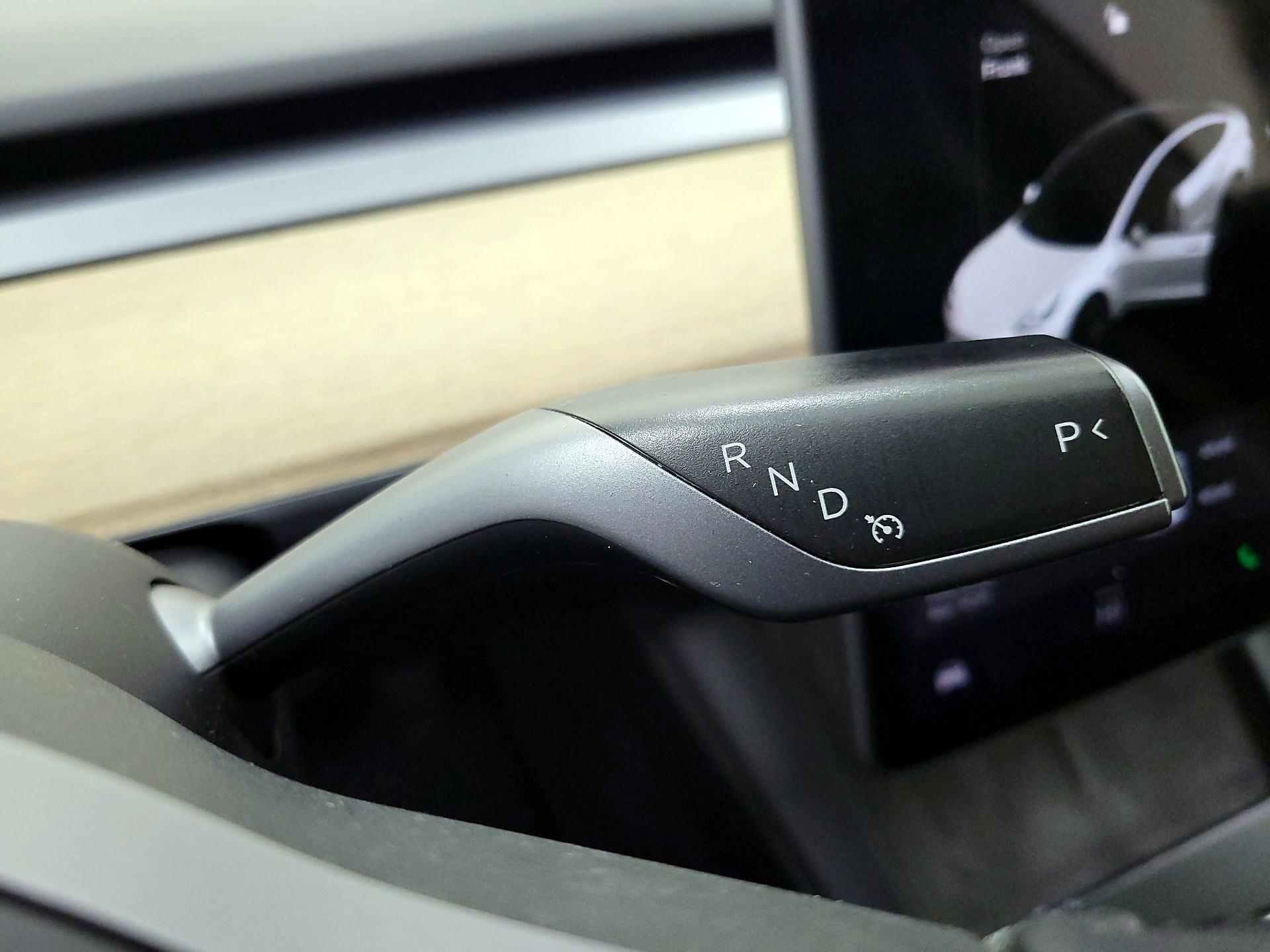 Thumbnail: 2021 Tesla Model 3 - 16