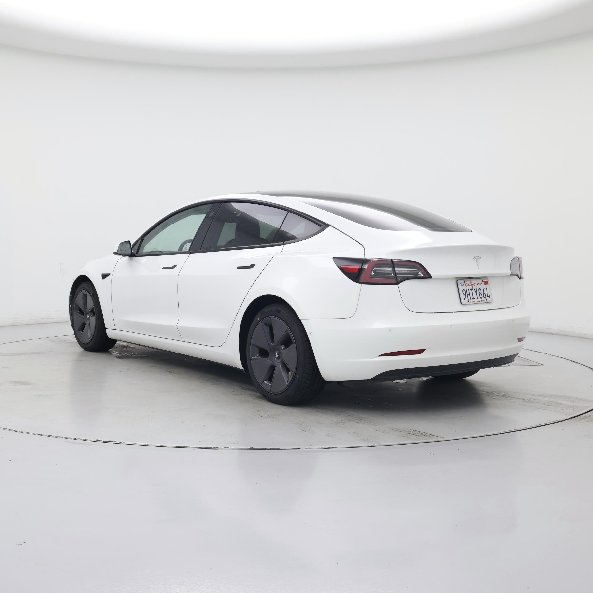 Thumbnail: 2021 Tesla Model 3 - 2