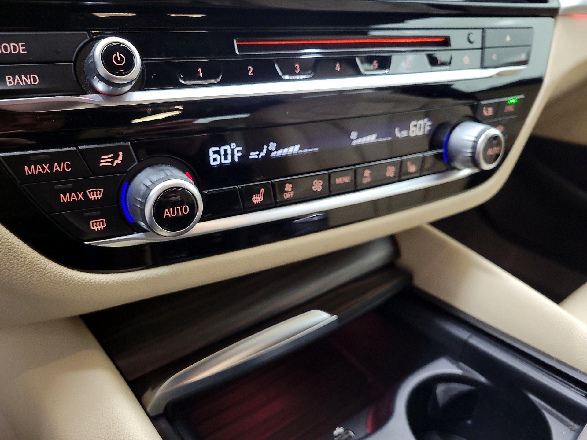 Thumbnail: 2019 BMW 5 Series - 17