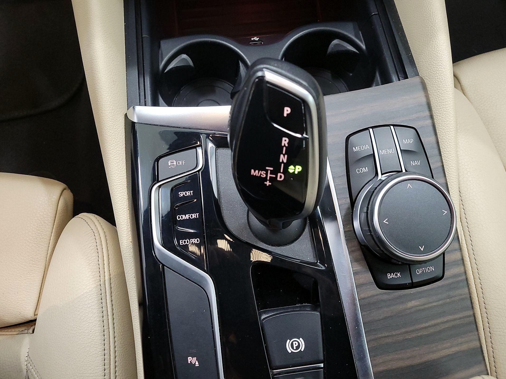 Thumbnail: 2019 BMW 5 Series - 18