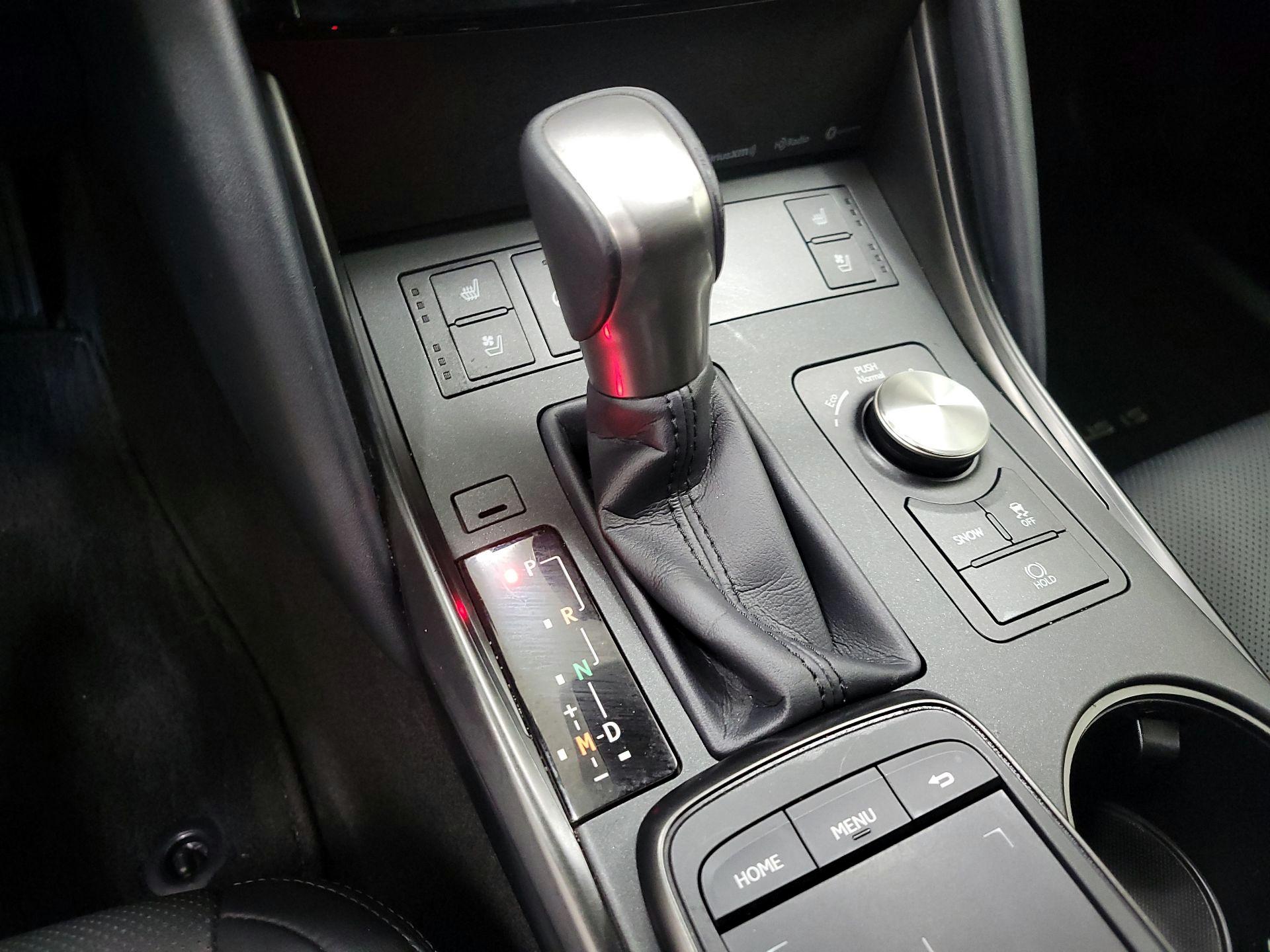 Thumbnail: 2023 Lexus IS - 17