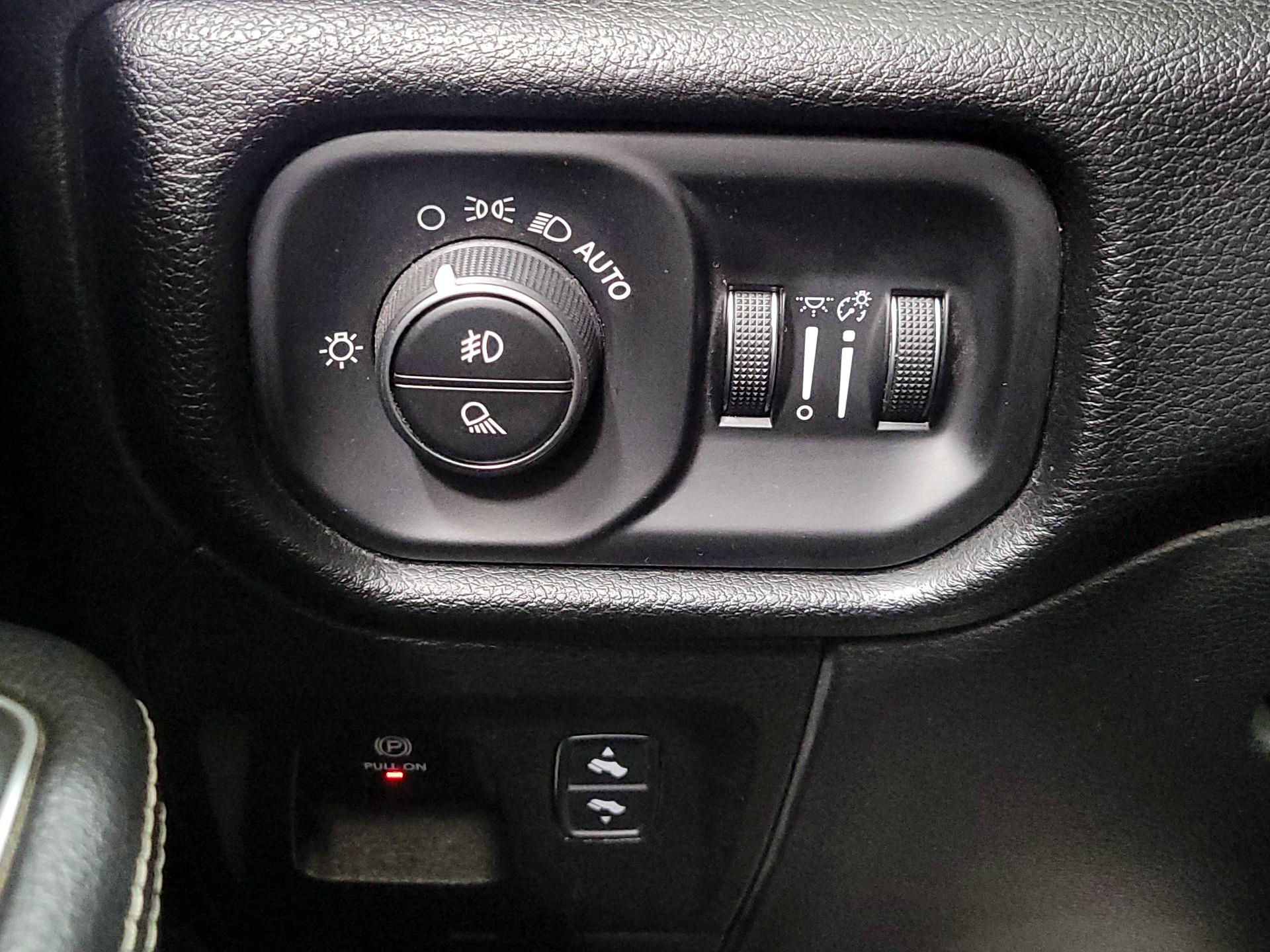 Thumbnail: 2022 RAM 1500 - 13