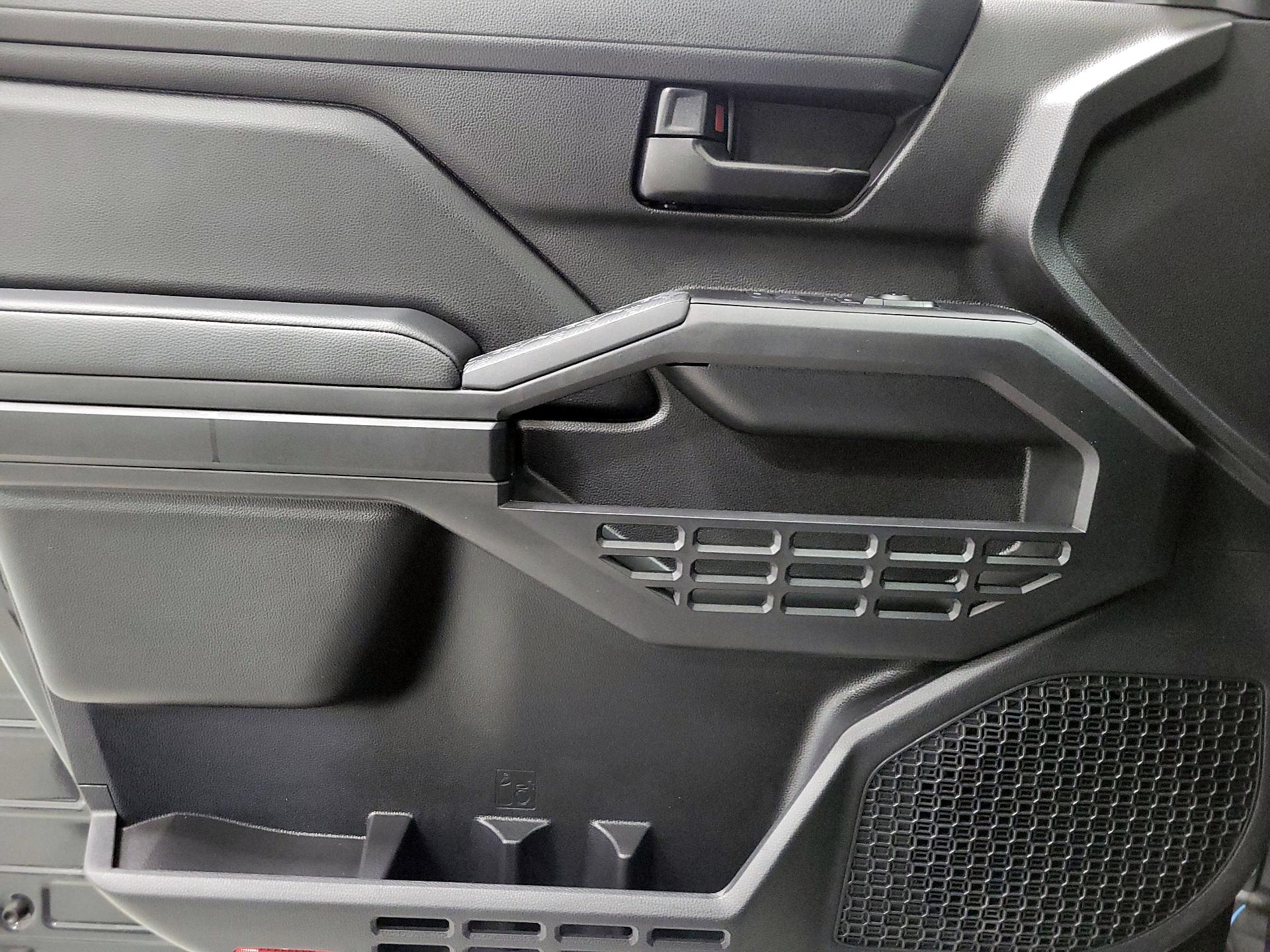 Thumbnail: 2025 Toyota Tacoma - 12