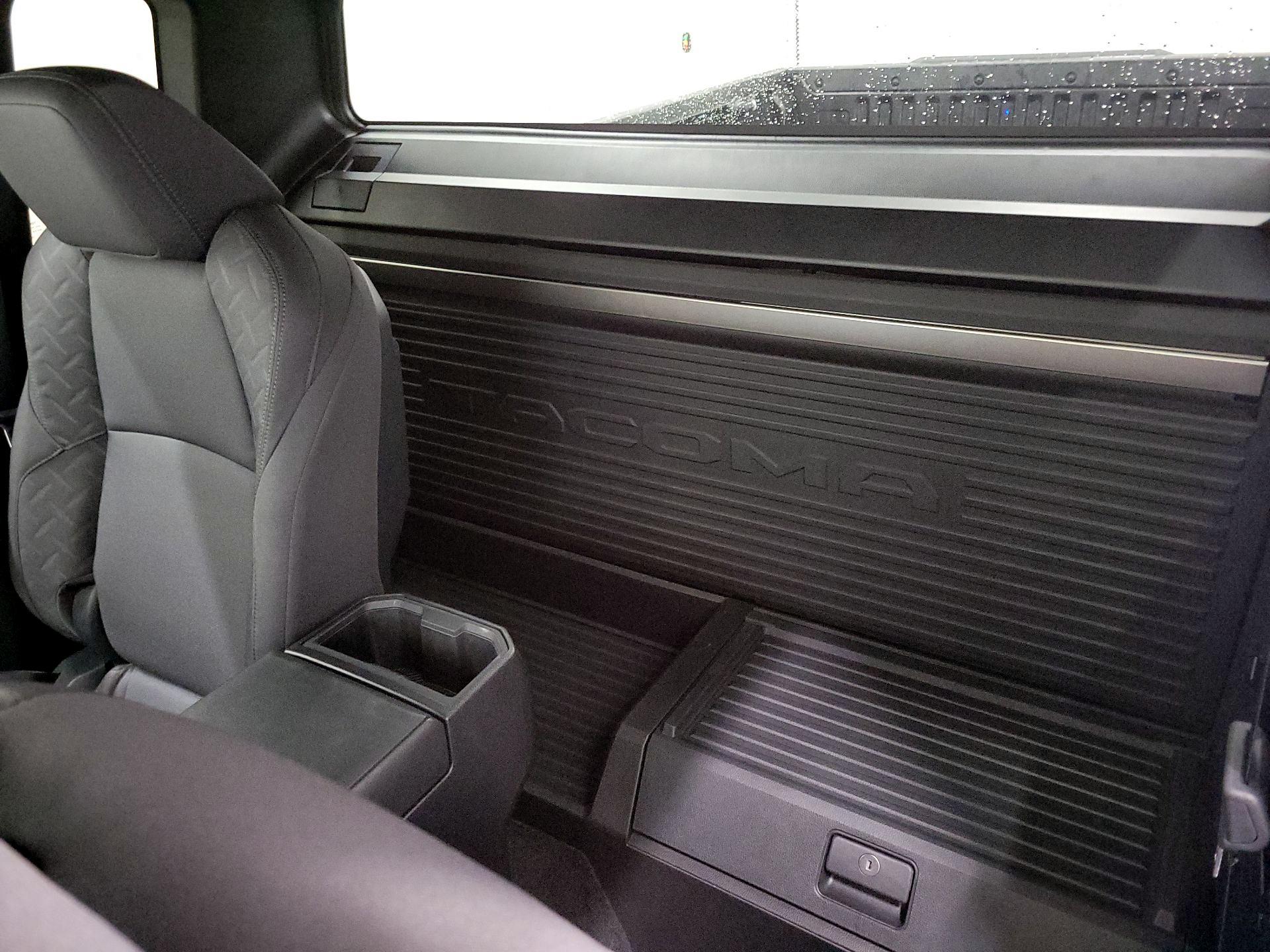 Thumbnail: 2025 Toyota Tacoma - 18