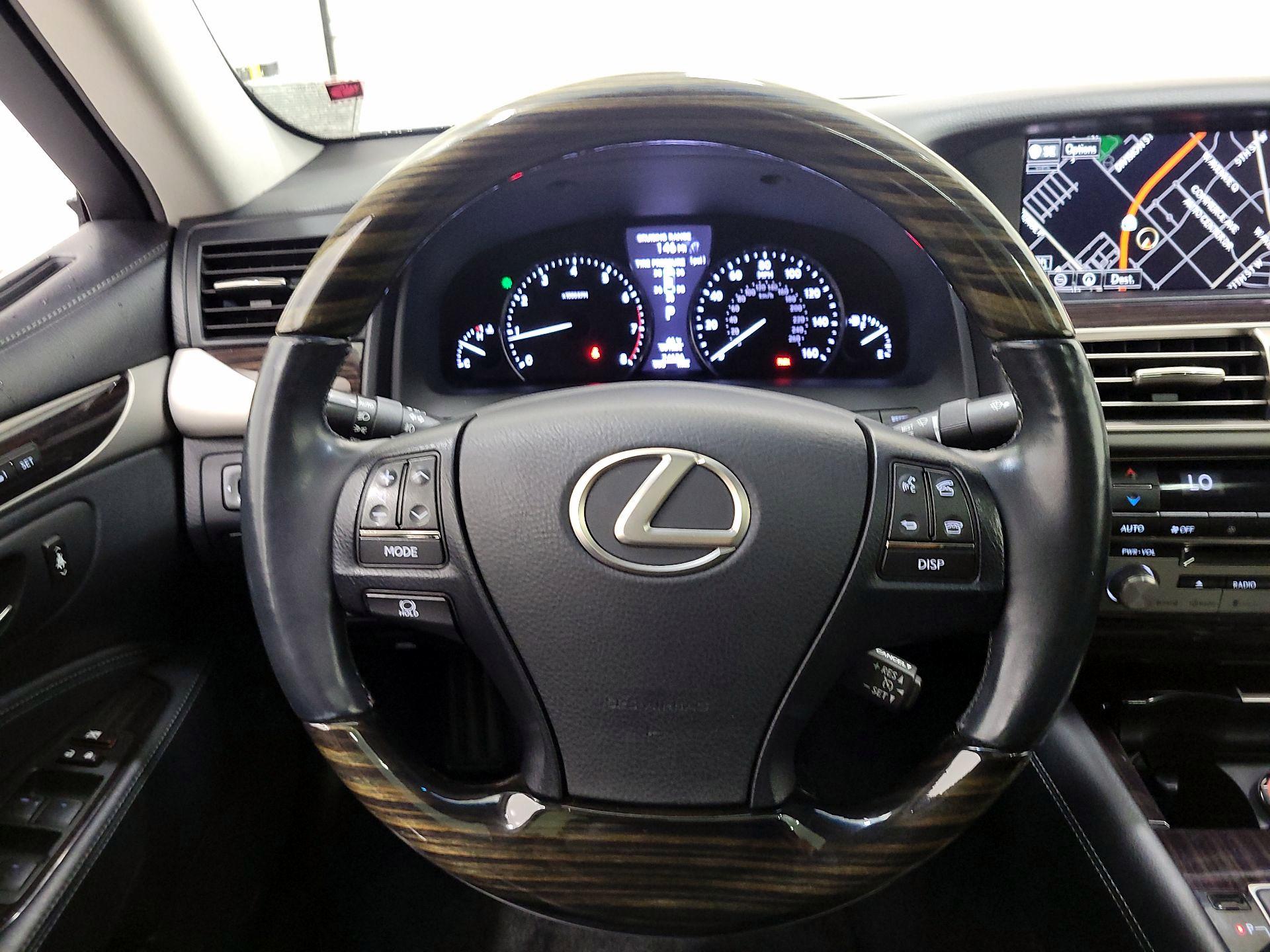 Thumbnail: 2015 Lexus LS - 10