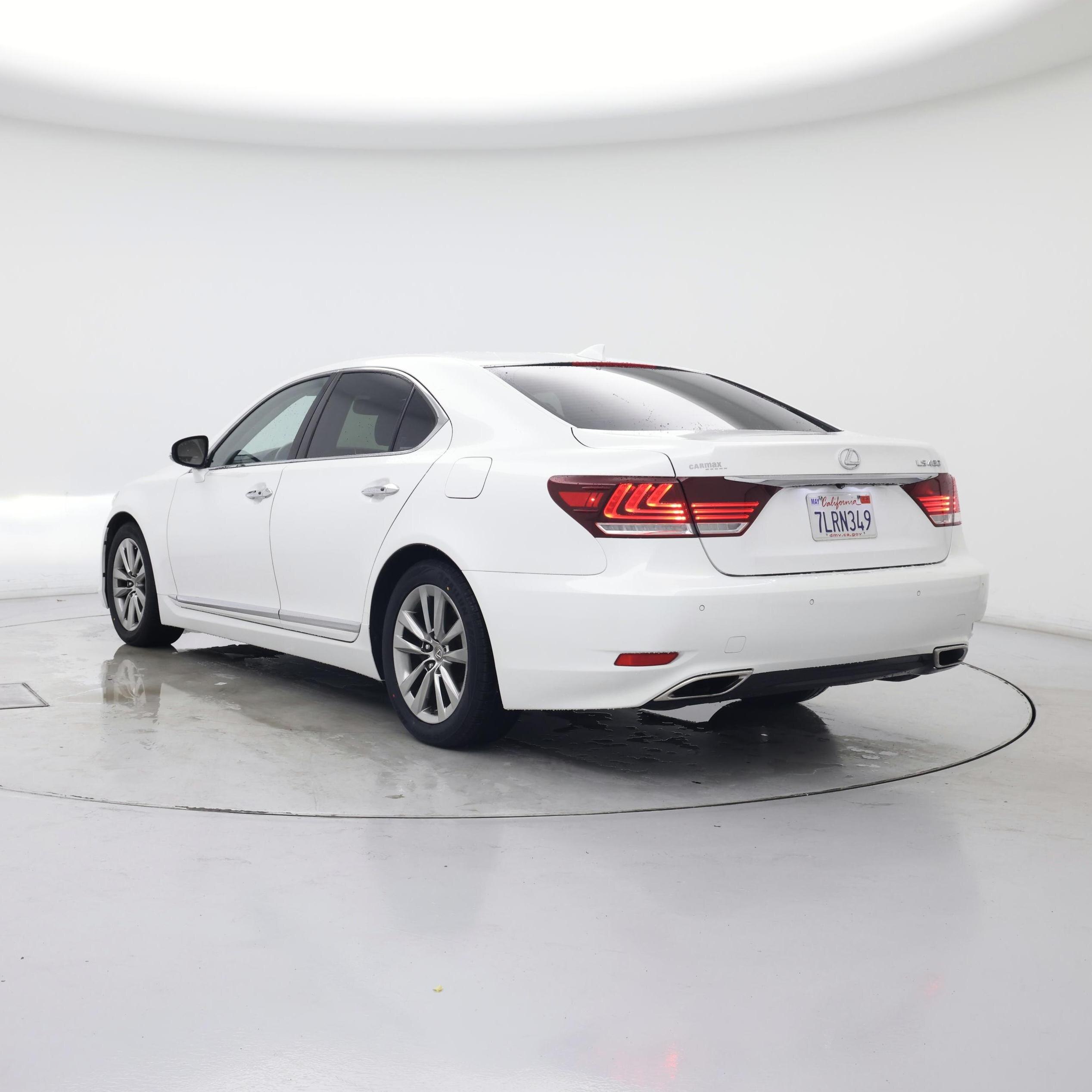 Thumbnail: 2015 Lexus LS - 2