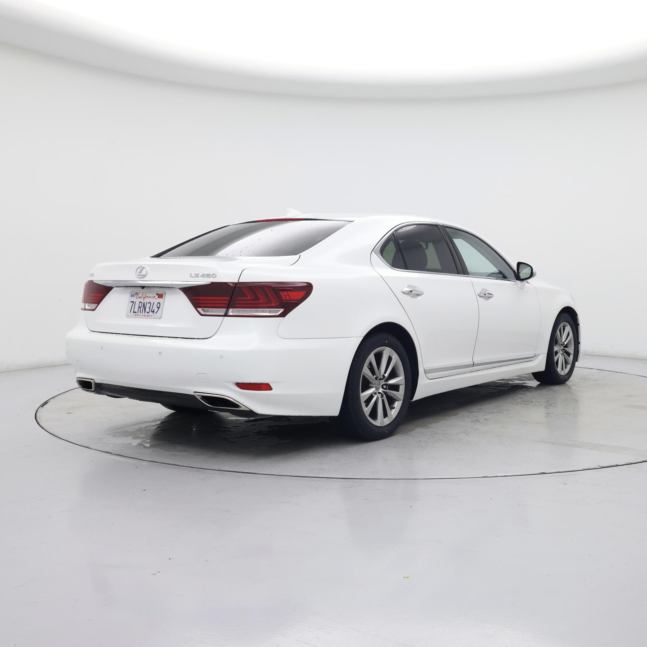 Thumbnail: 2015 Lexus LS - 8