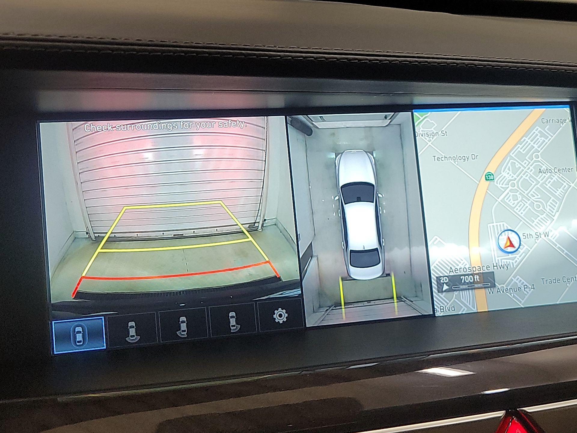 Thumbnail: 2019 Genesis G90 - 15