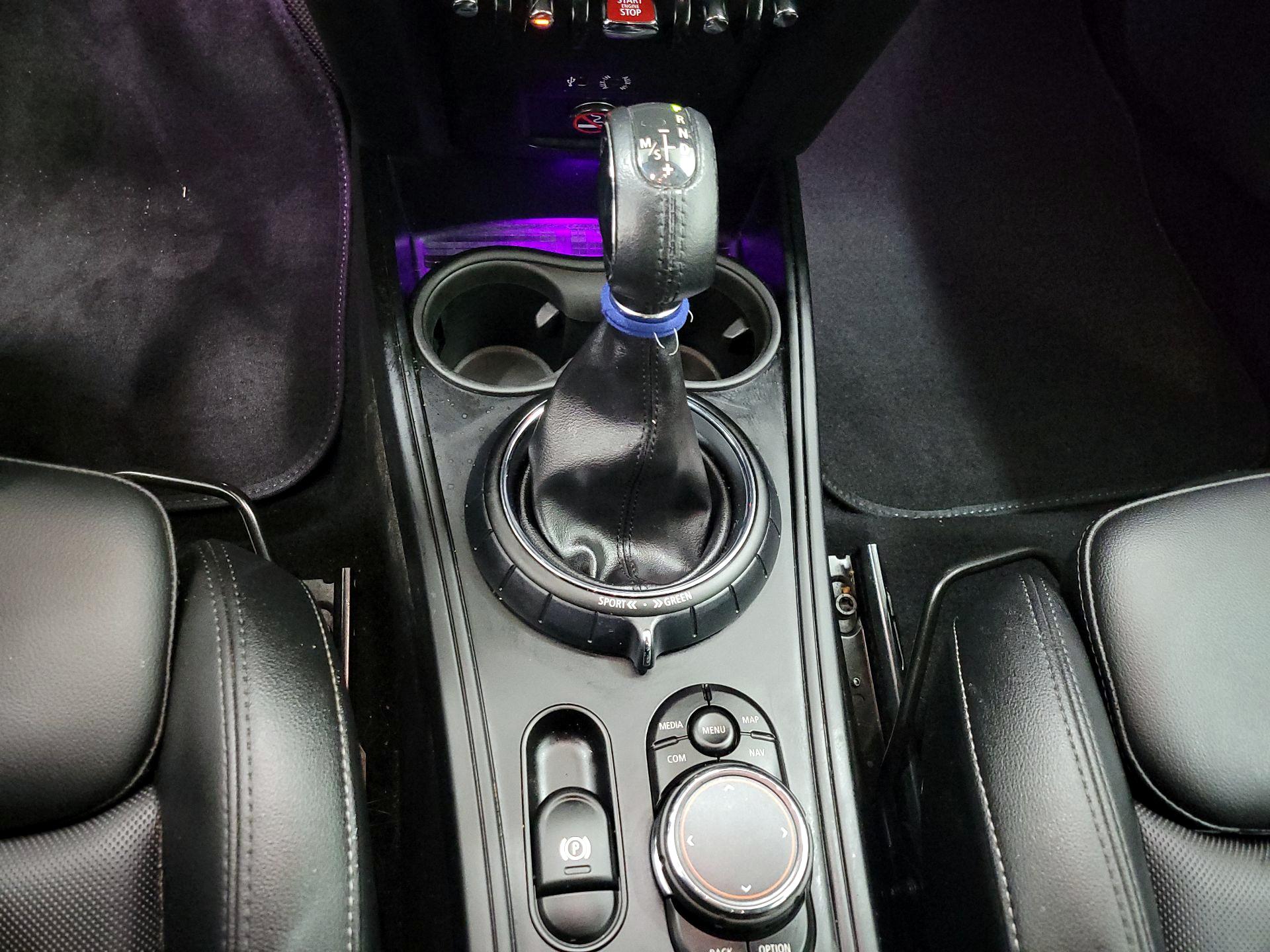 Thumbnail: 2017 MINI Cooper Countryman - 18