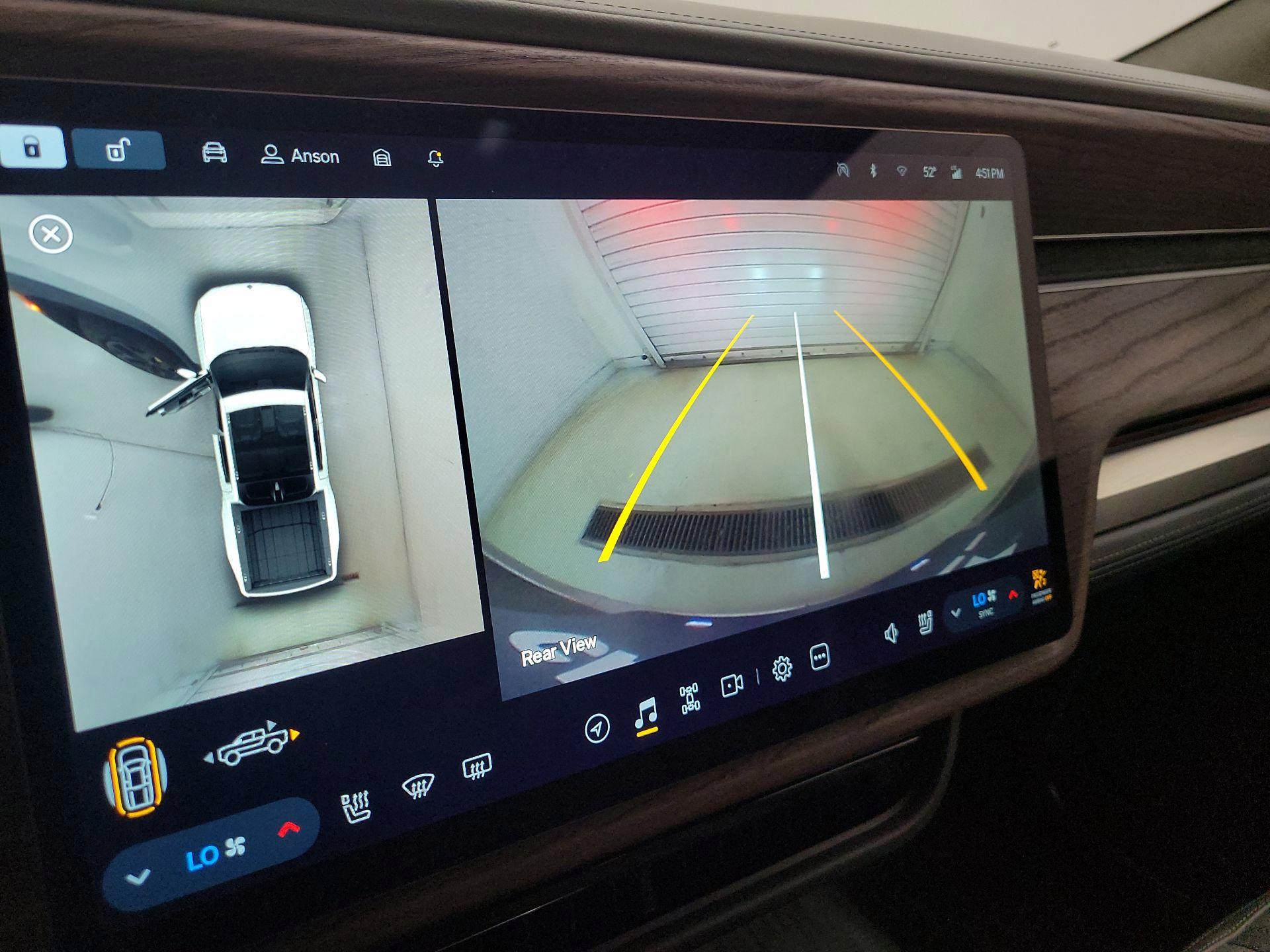 Thumbnail: 2023 Rivian R1T - 13