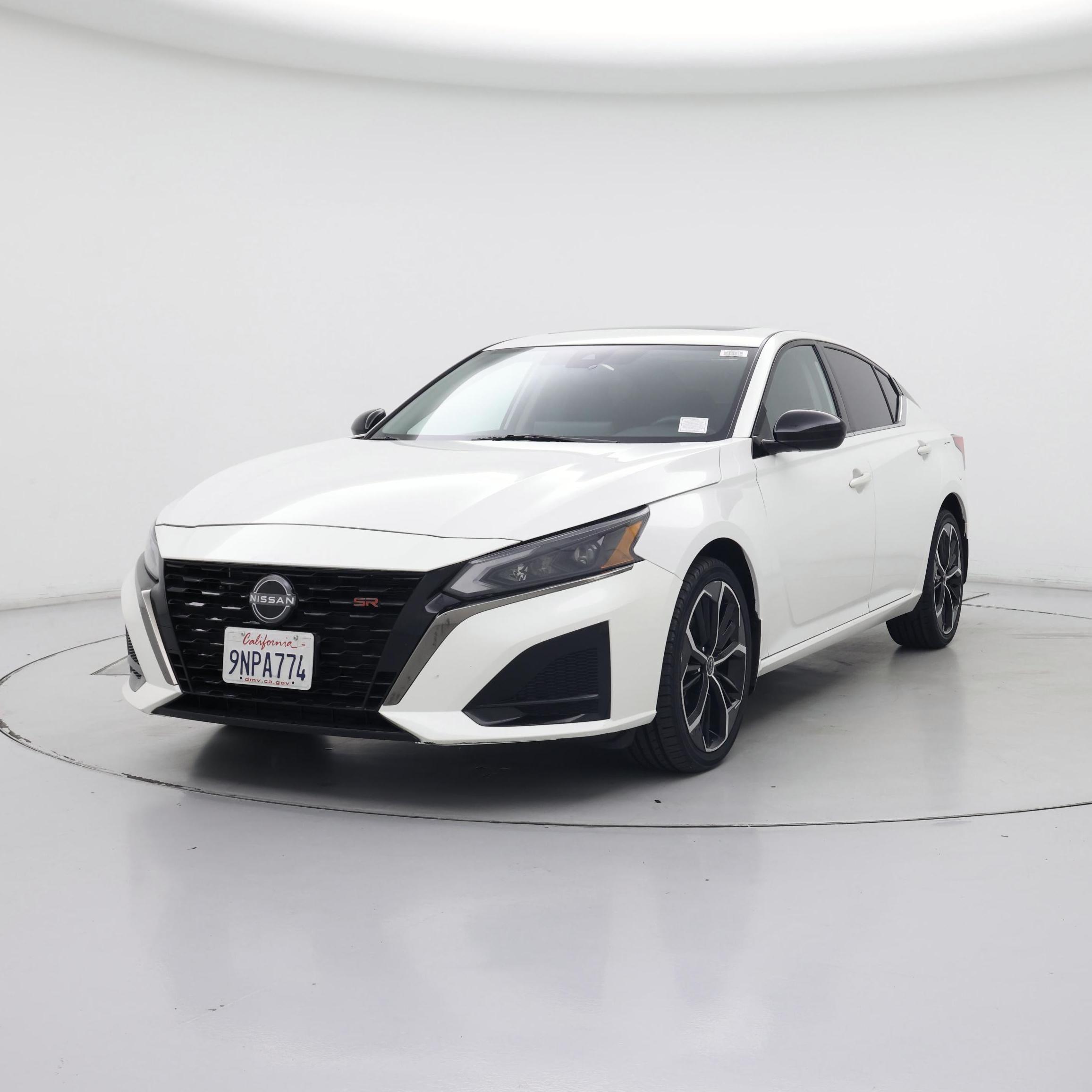 Thumbnail: 2023 Nissan Altima - 4