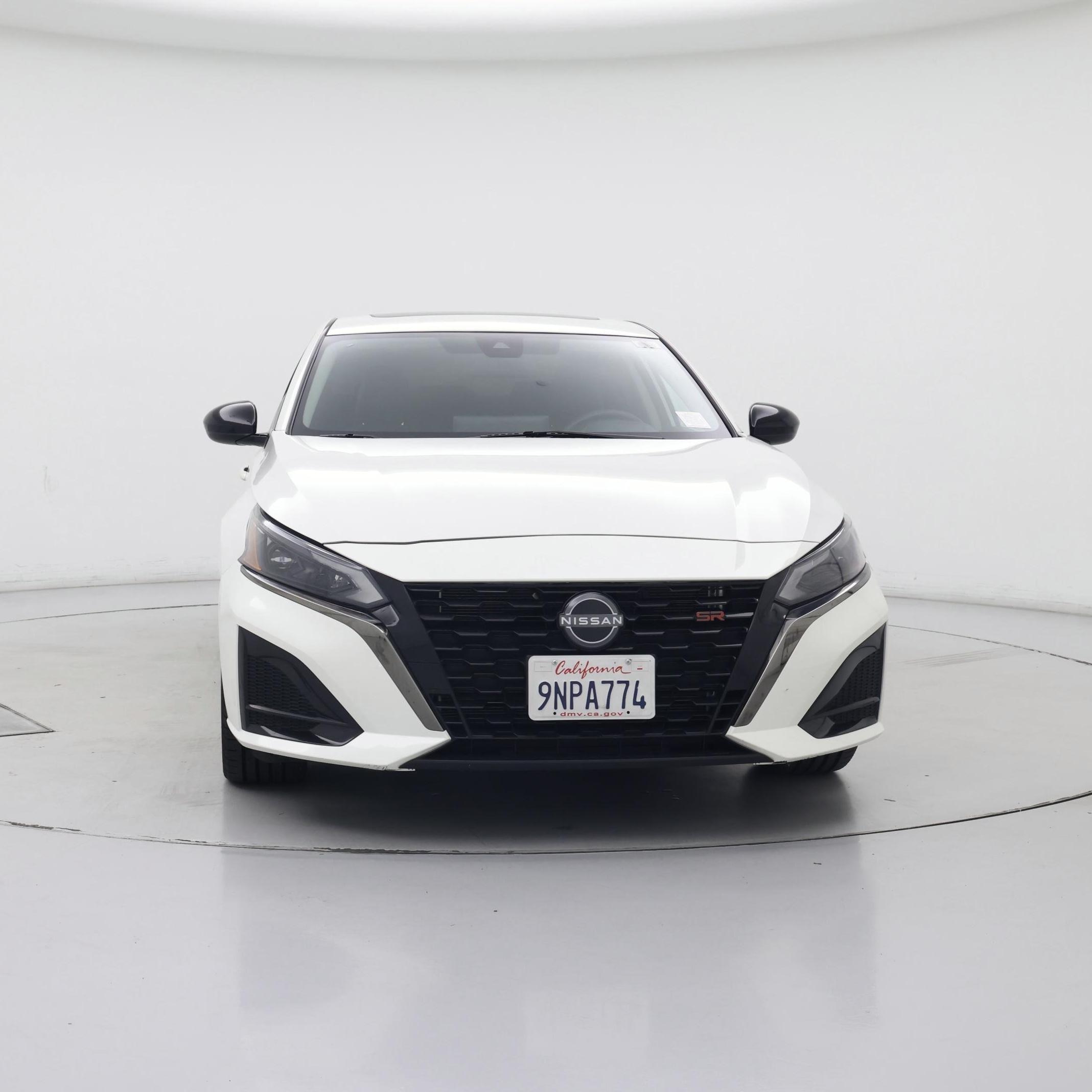 Thumbnail: 2023 Nissan Altima - 5