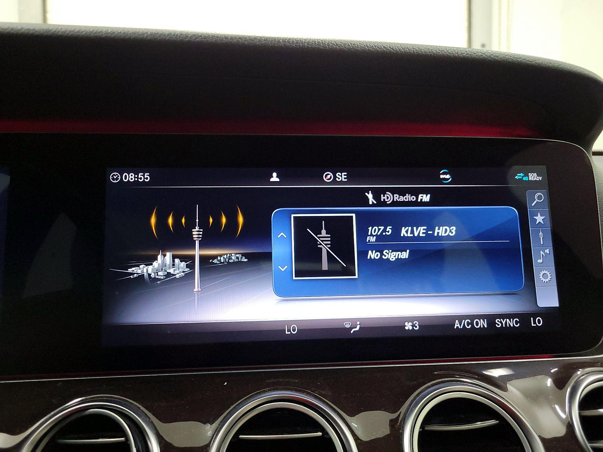 Thumbnail: 2020 Mercedes-Benz E-Class - 15