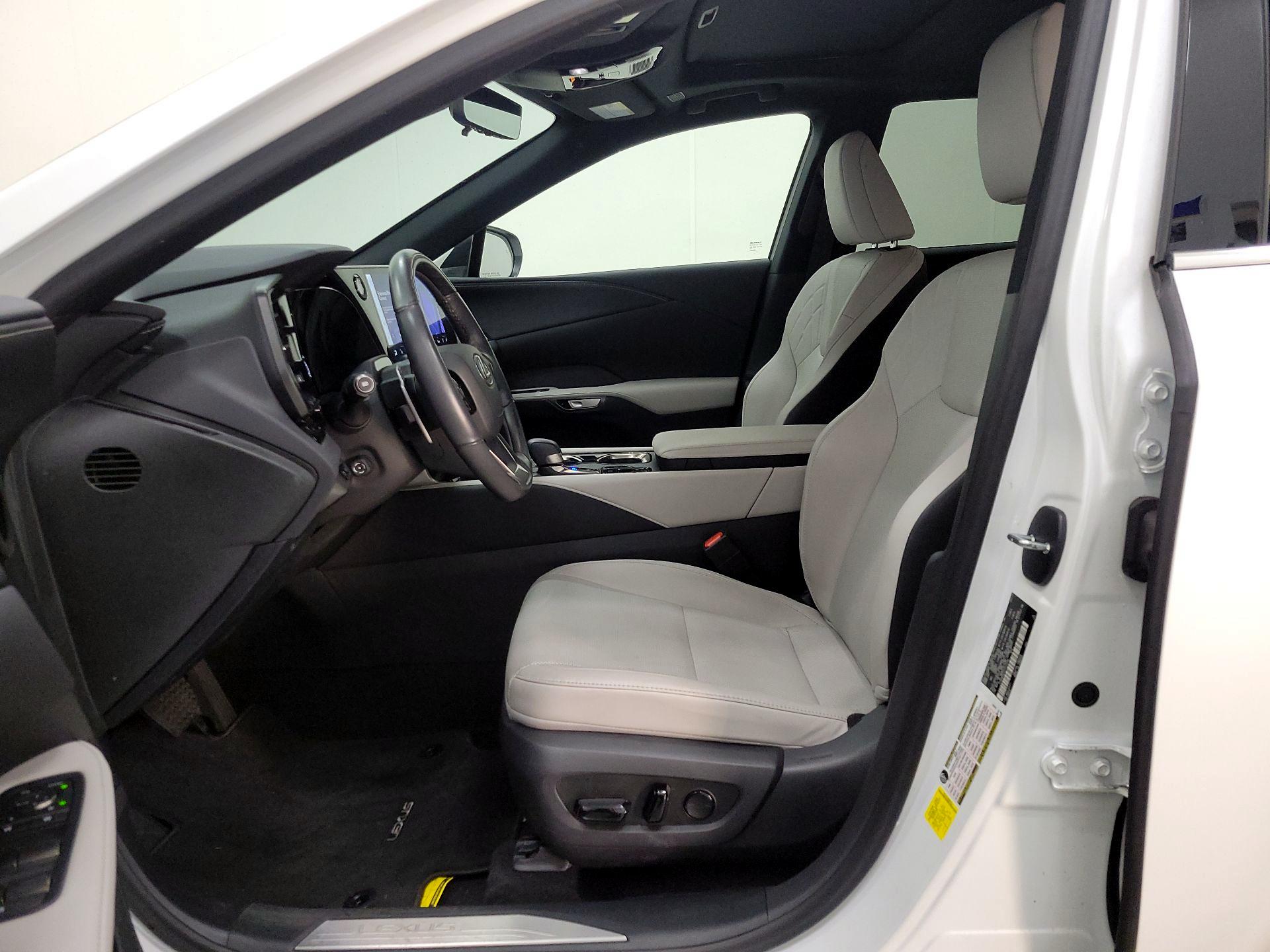 Thumbnail: 2023 Lexus RX - 11