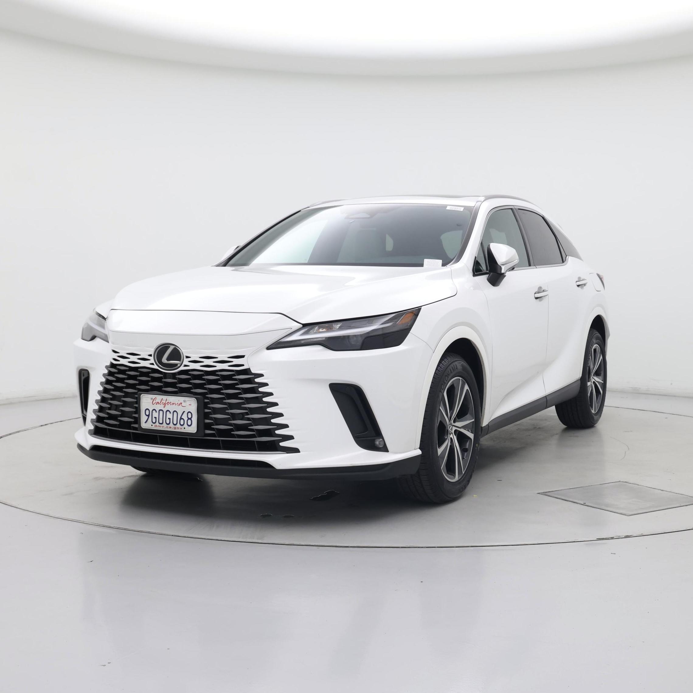 Thumbnail: 2023 Lexus RX - 4