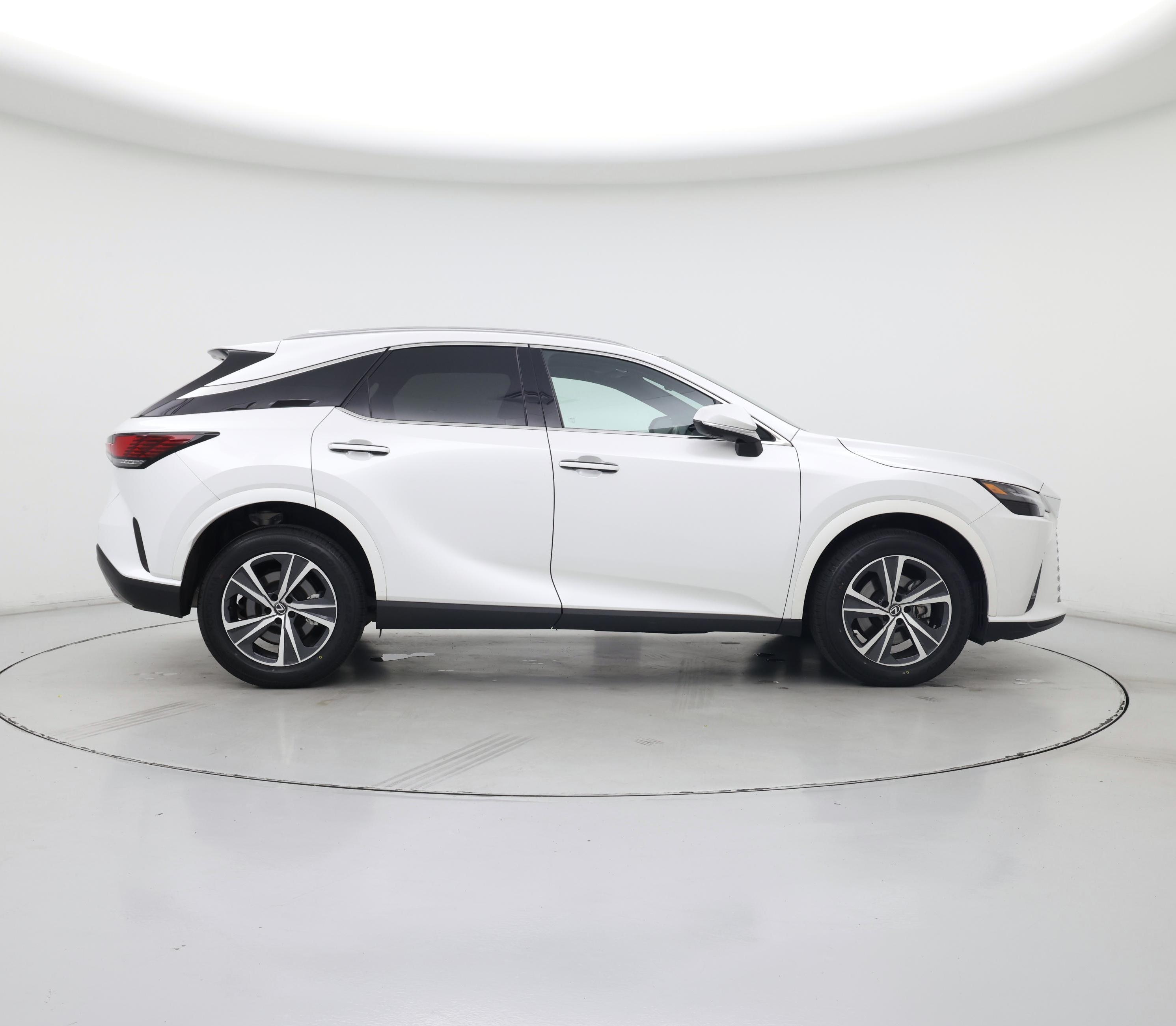 Thumbnail: 2023 Lexus RX - 7