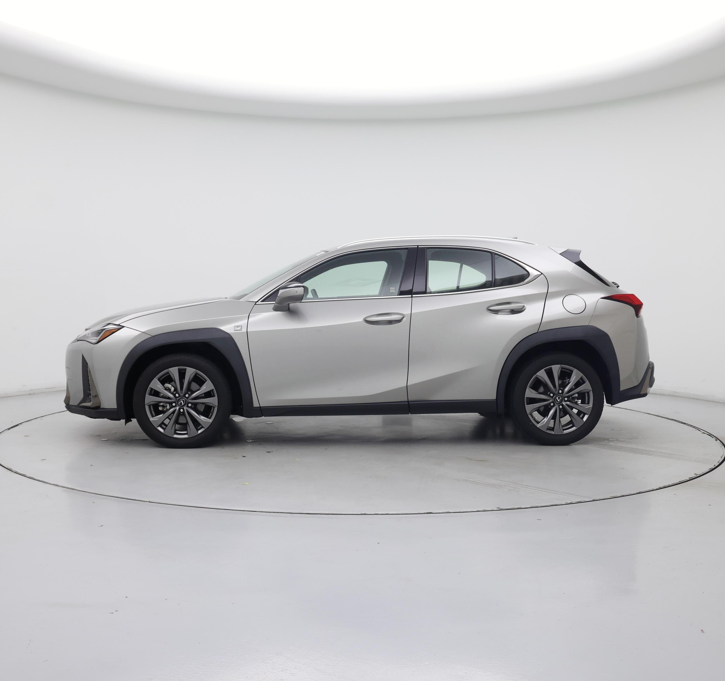 Thumbnail: 2019 Lexus UX - 3