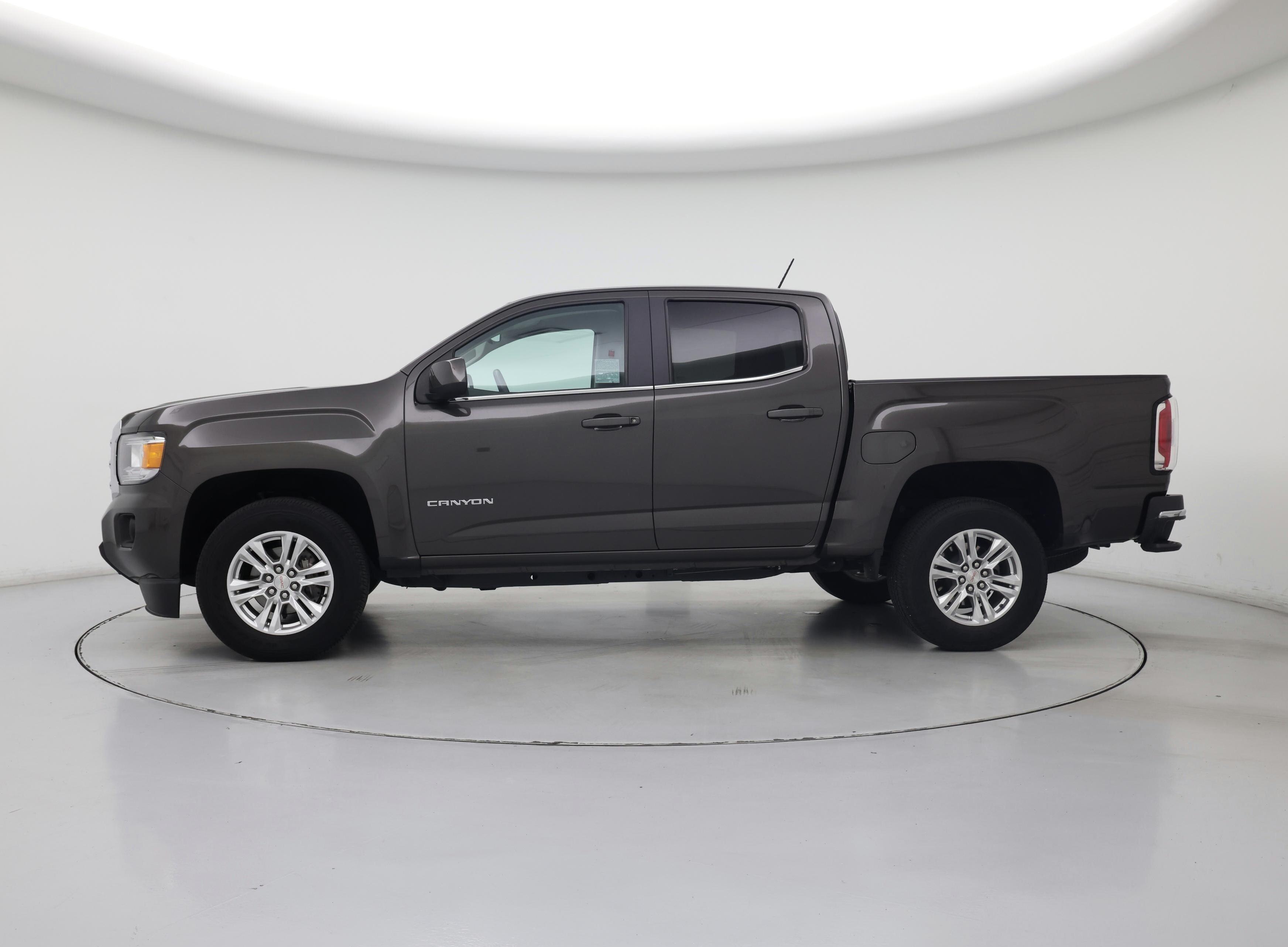 Thumbnail: 2020 GMC Canyon - 3