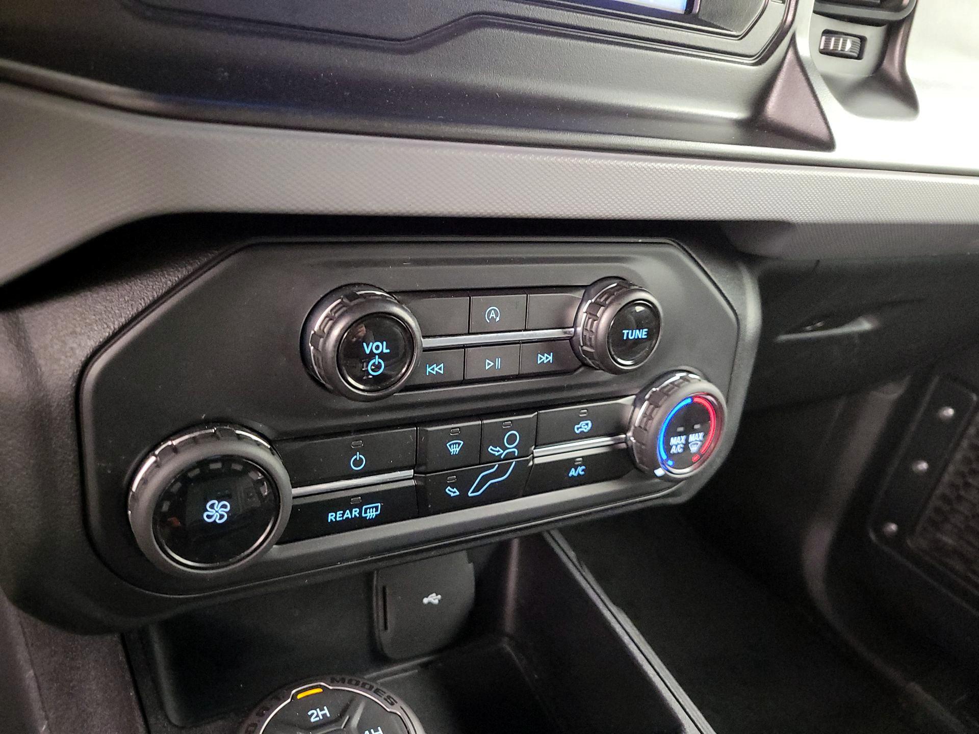 Thumbnail: 2023 Ford Bronco - 16