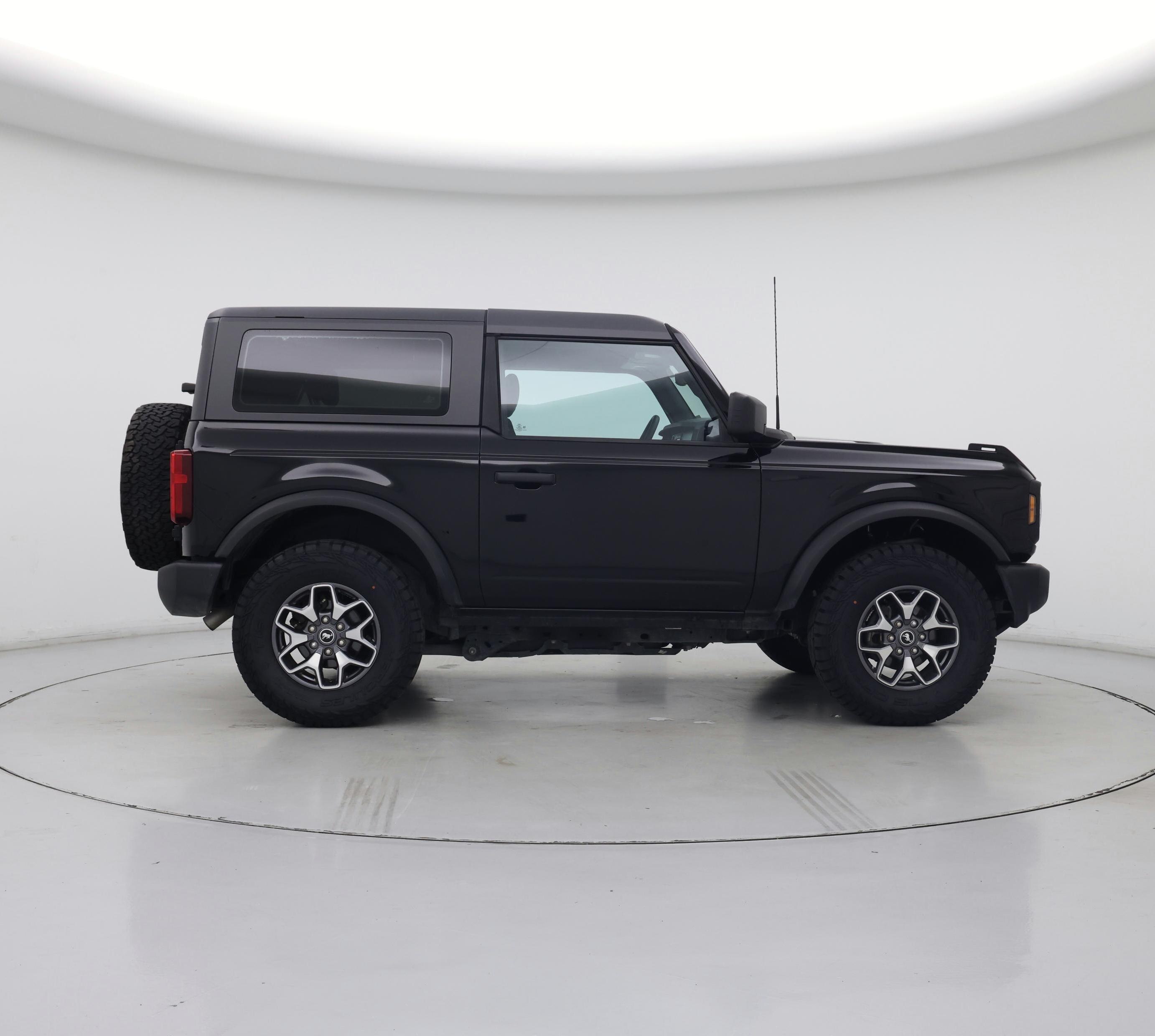 Thumbnail: 2023 Ford Bronco - 7