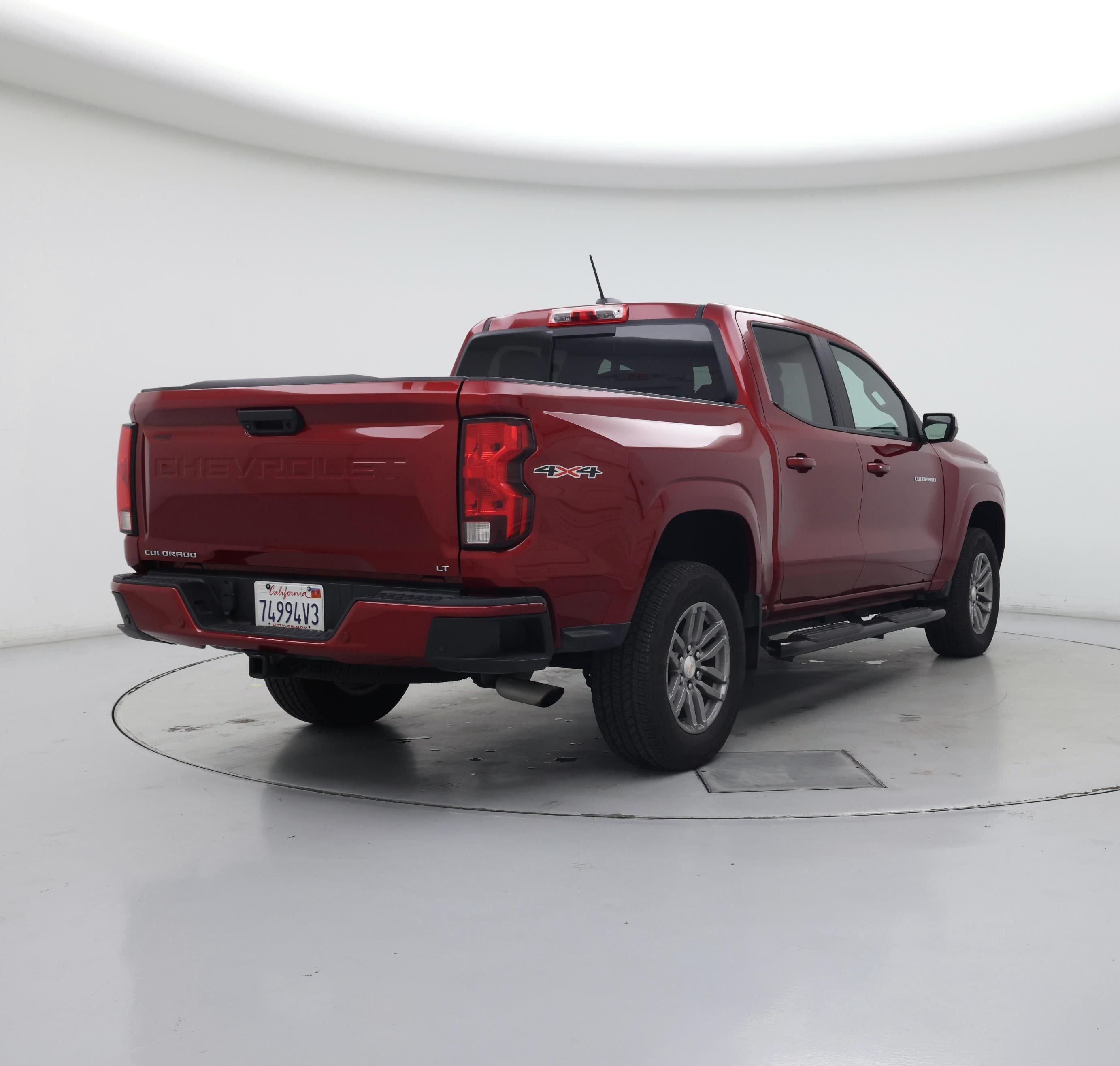 Thumbnail: 2023 Chevrolet Colorado - 8