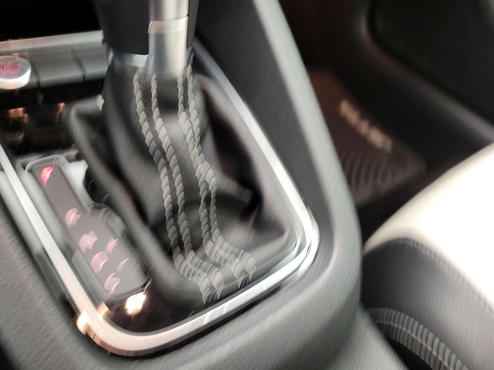 Thumbnail: 2016 Volkswagen Jetta - 17