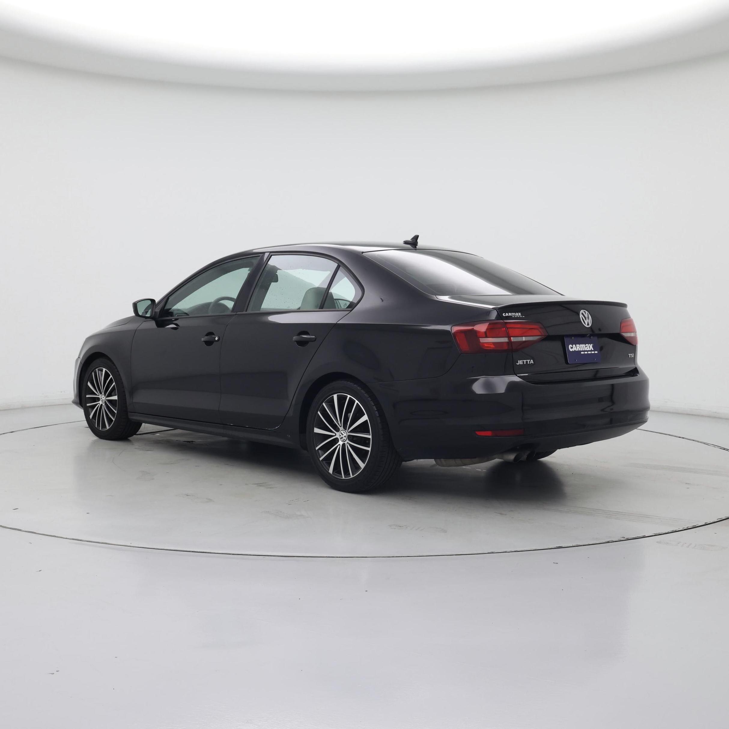 Thumbnail: 2016 Volkswagen Jetta - 2