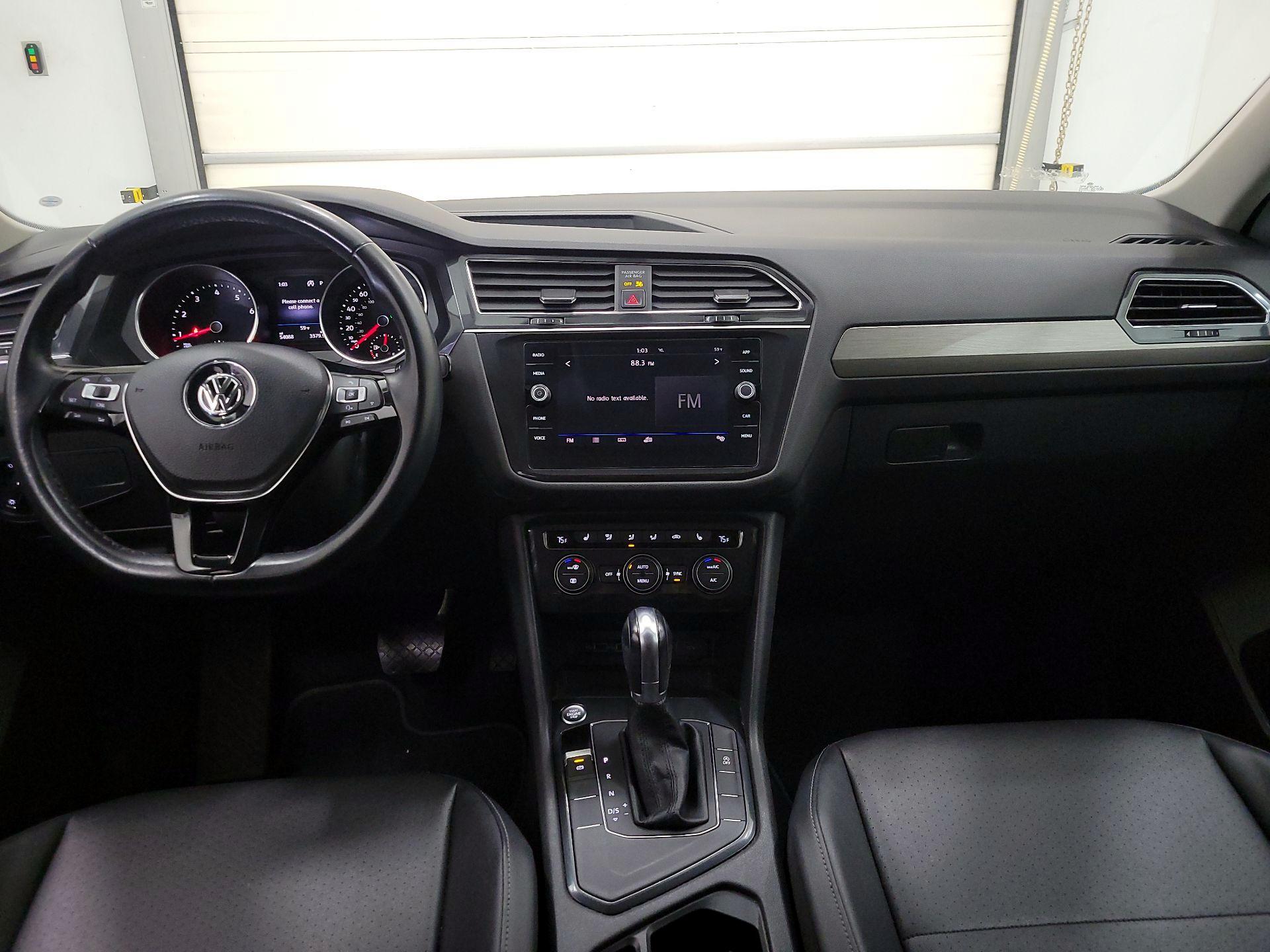 Thumbnail: 2018 Volkswagen Tiguan - 9