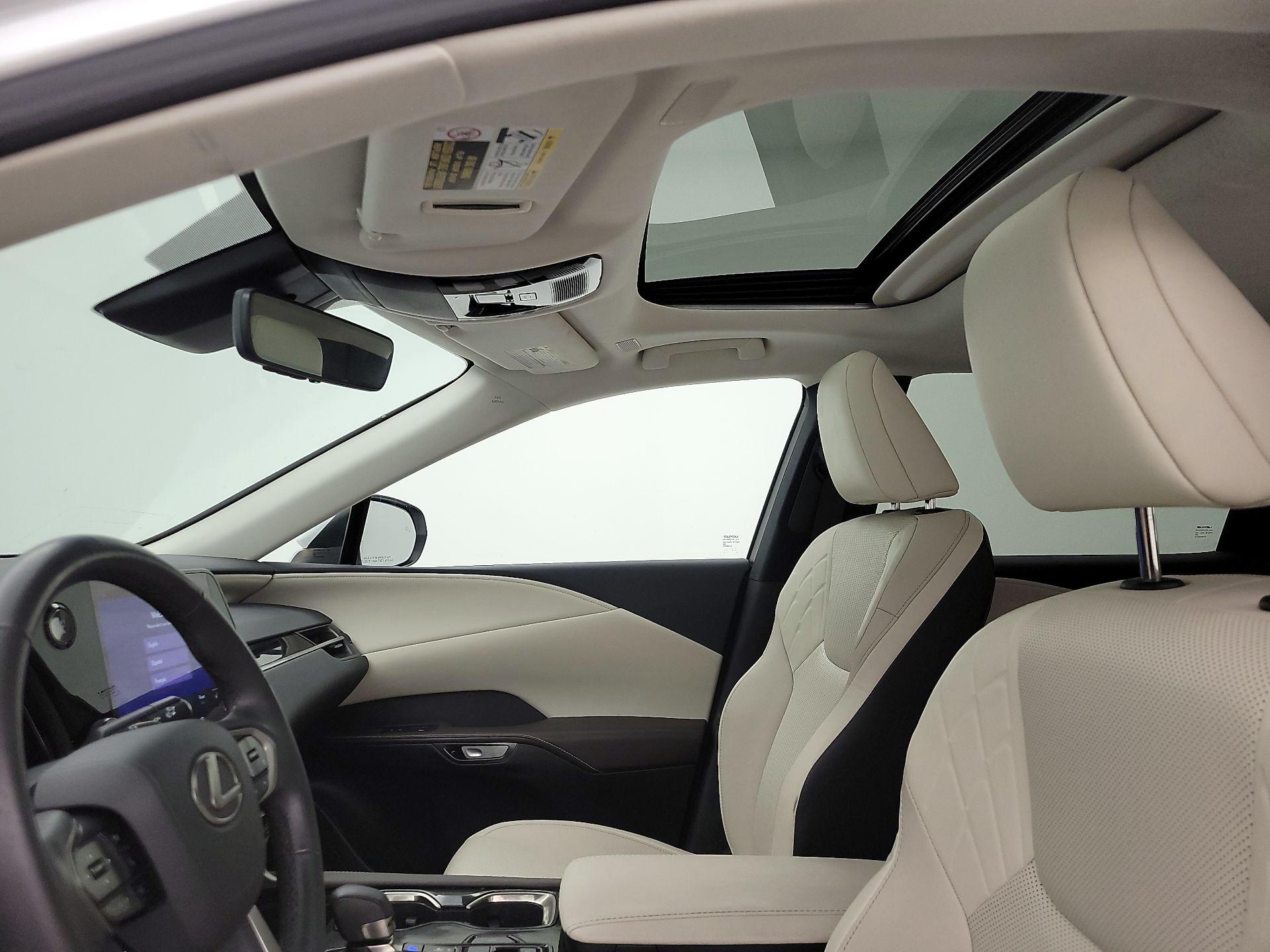 Thumbnail: 2024 Lexus RX - 19