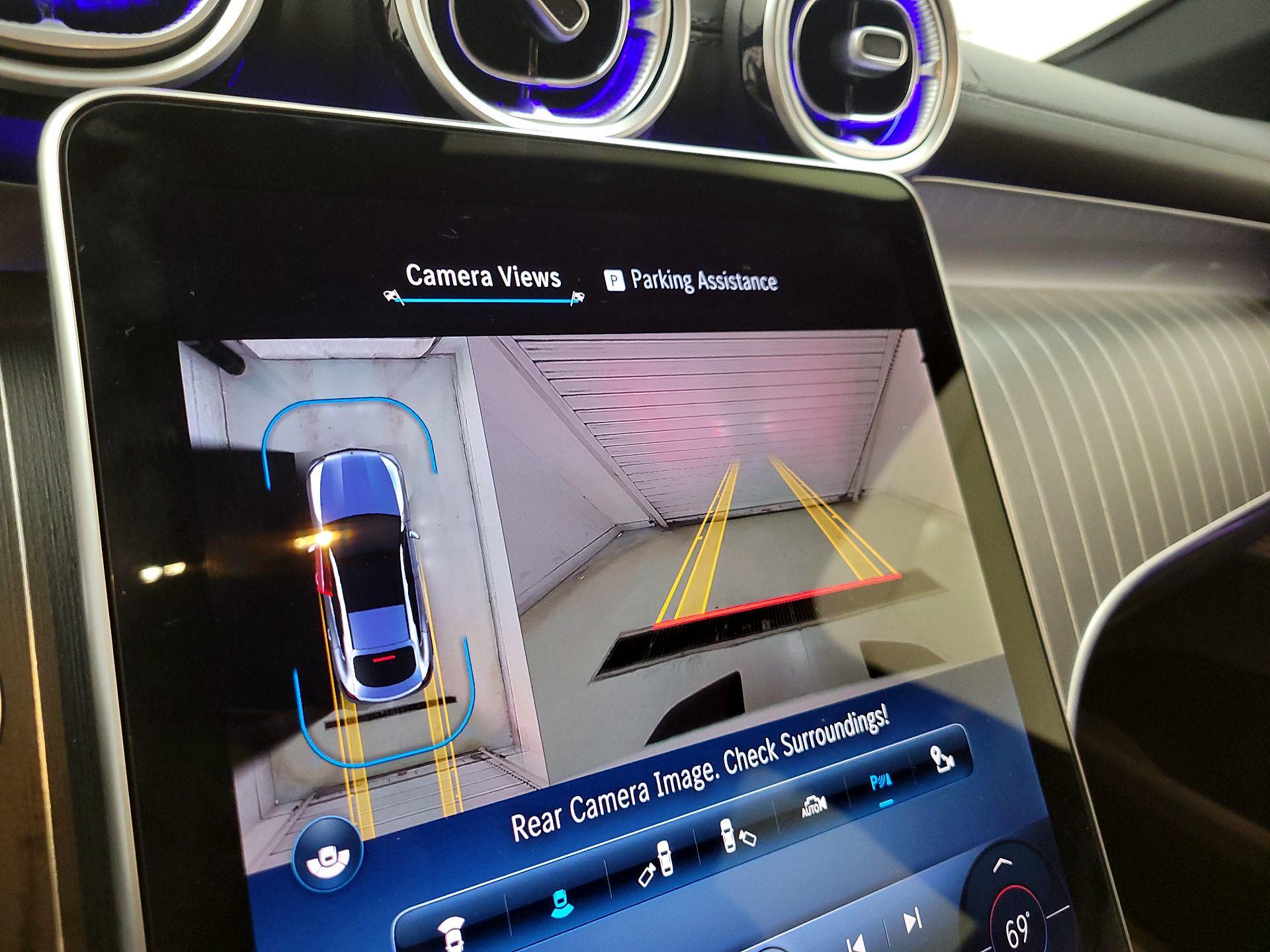 Thumbnail: 2024 Mercedes-Benz GLC - 15