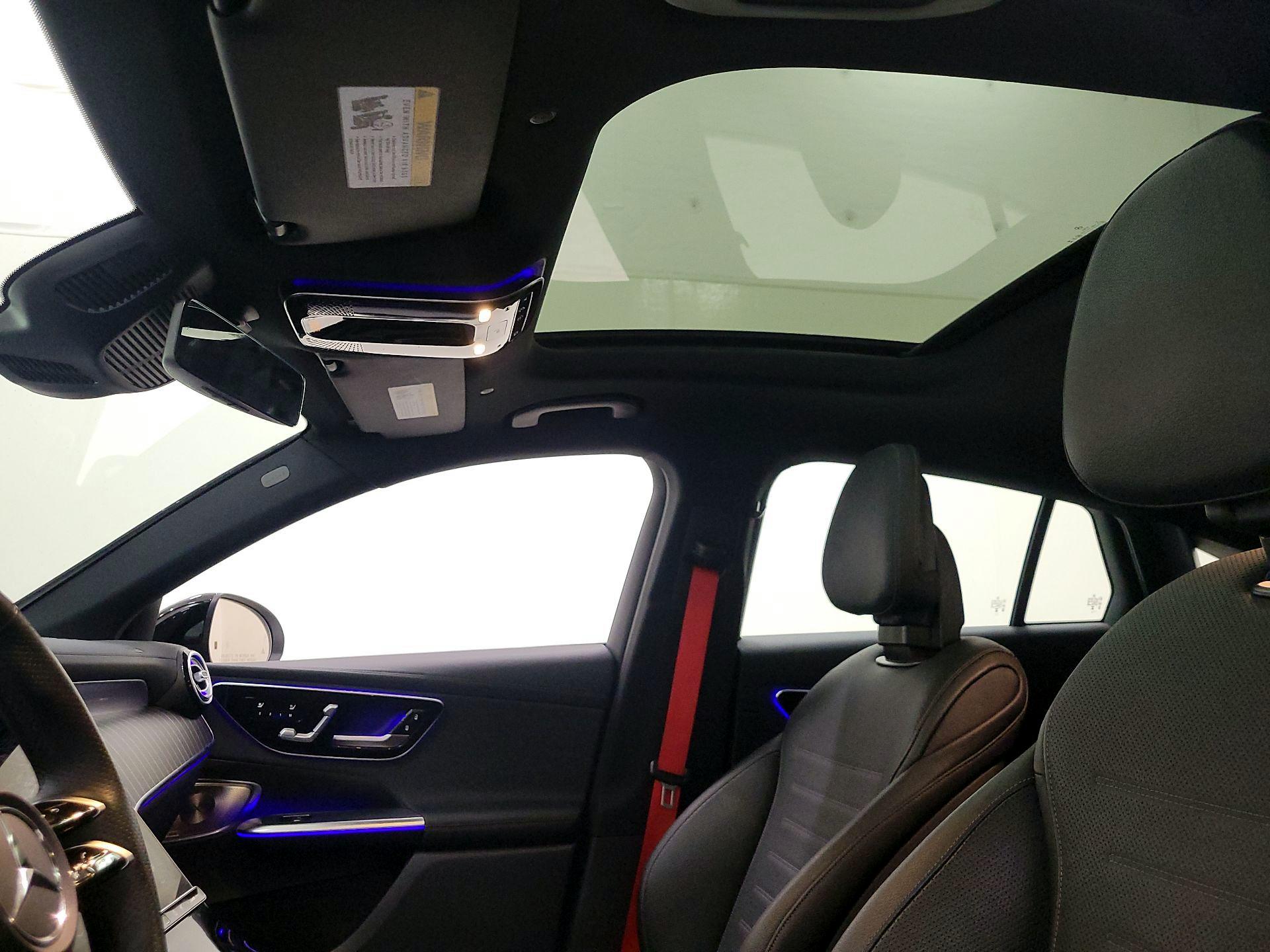 Thumbnail: 2024 Mercedes-Benz GLC - 19