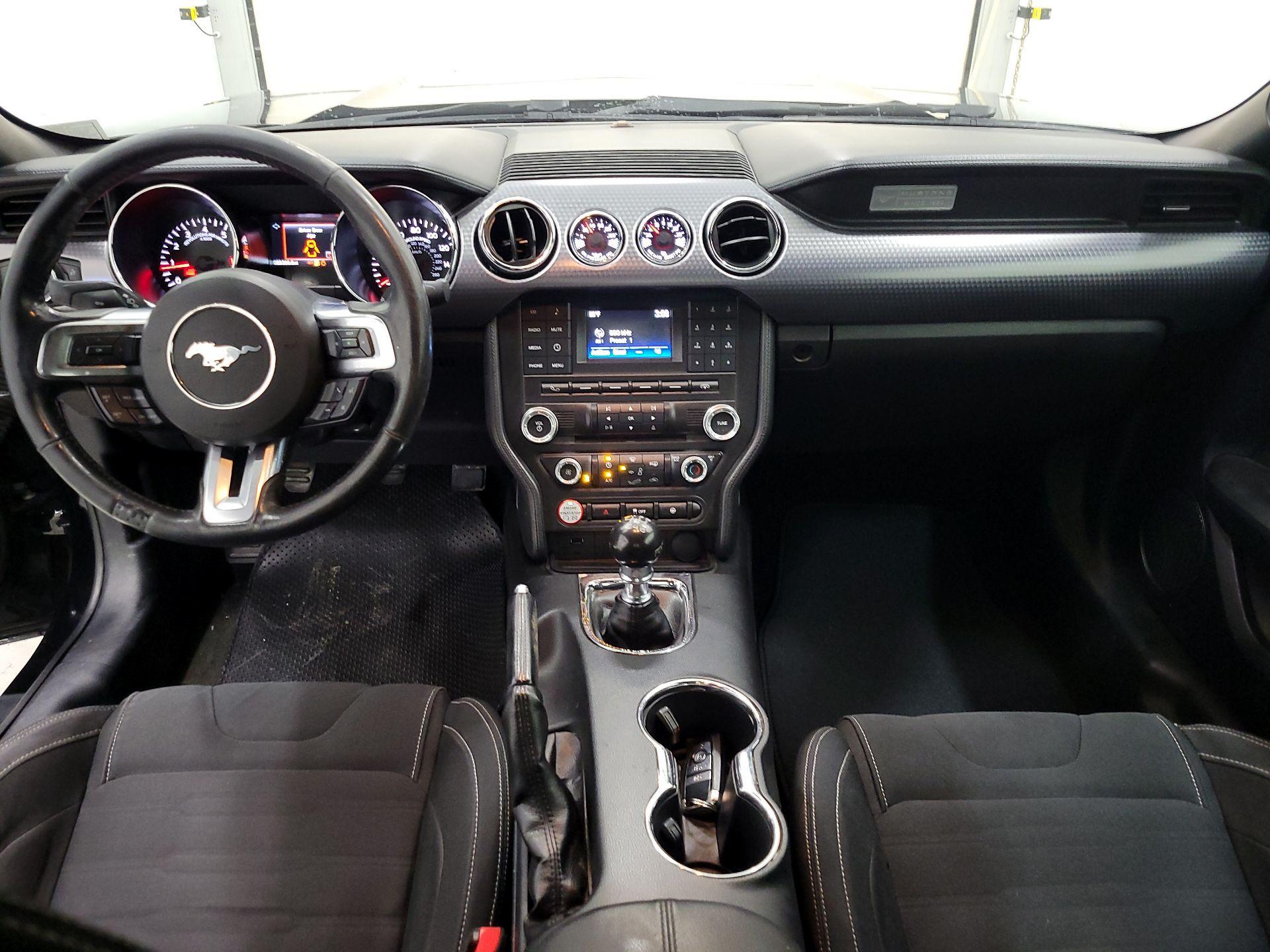 Thumbnail: 2017 Ford Mustang - 9