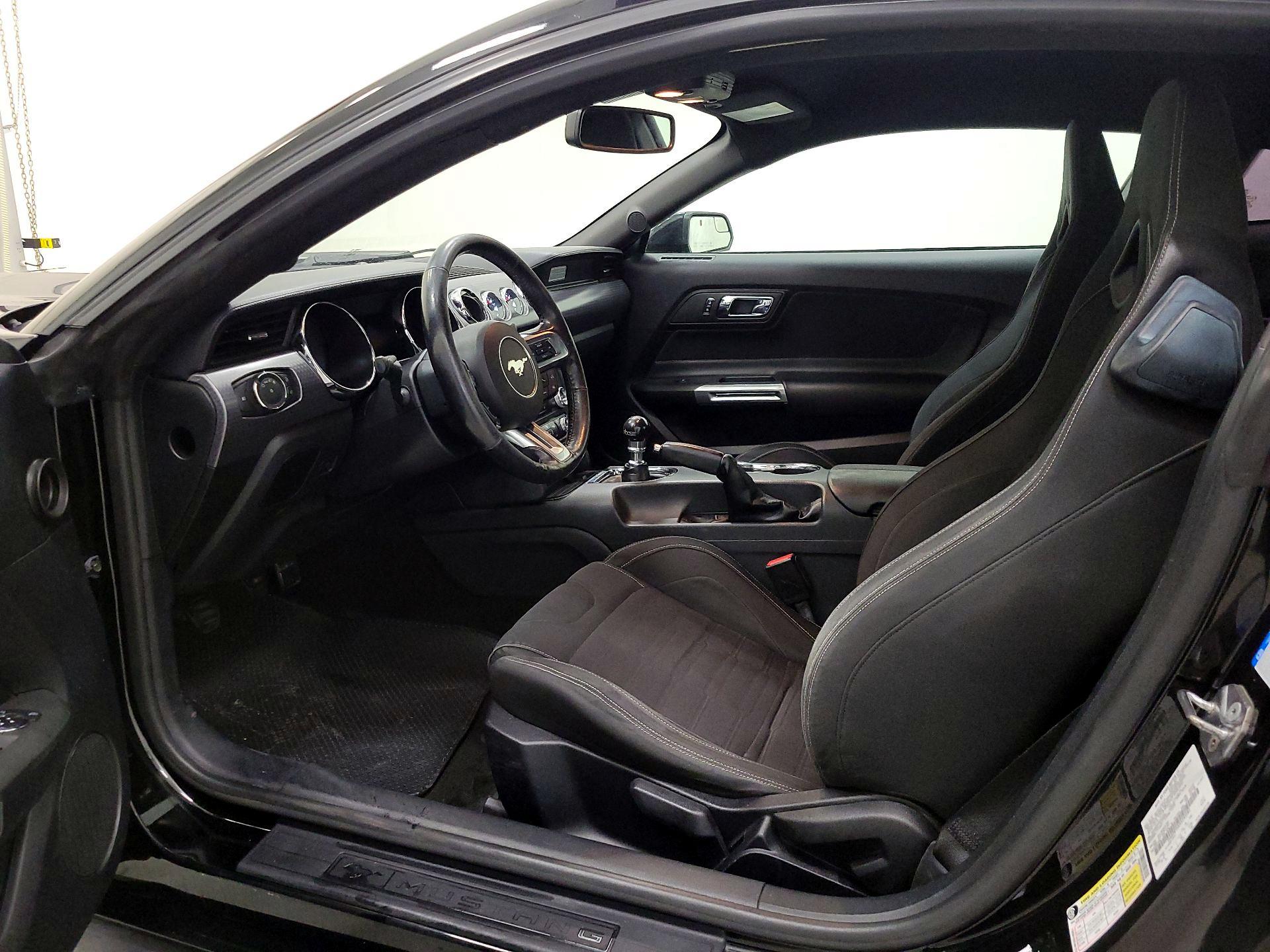 Thumbnail: 2017 Ford Mustang - 11