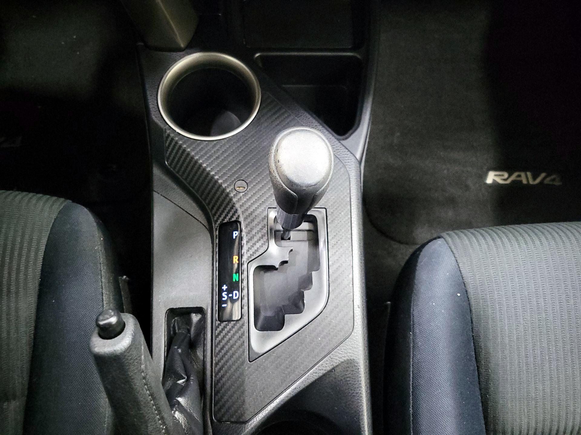 Thumbnail: 2014 Toyota RAV4 - 17