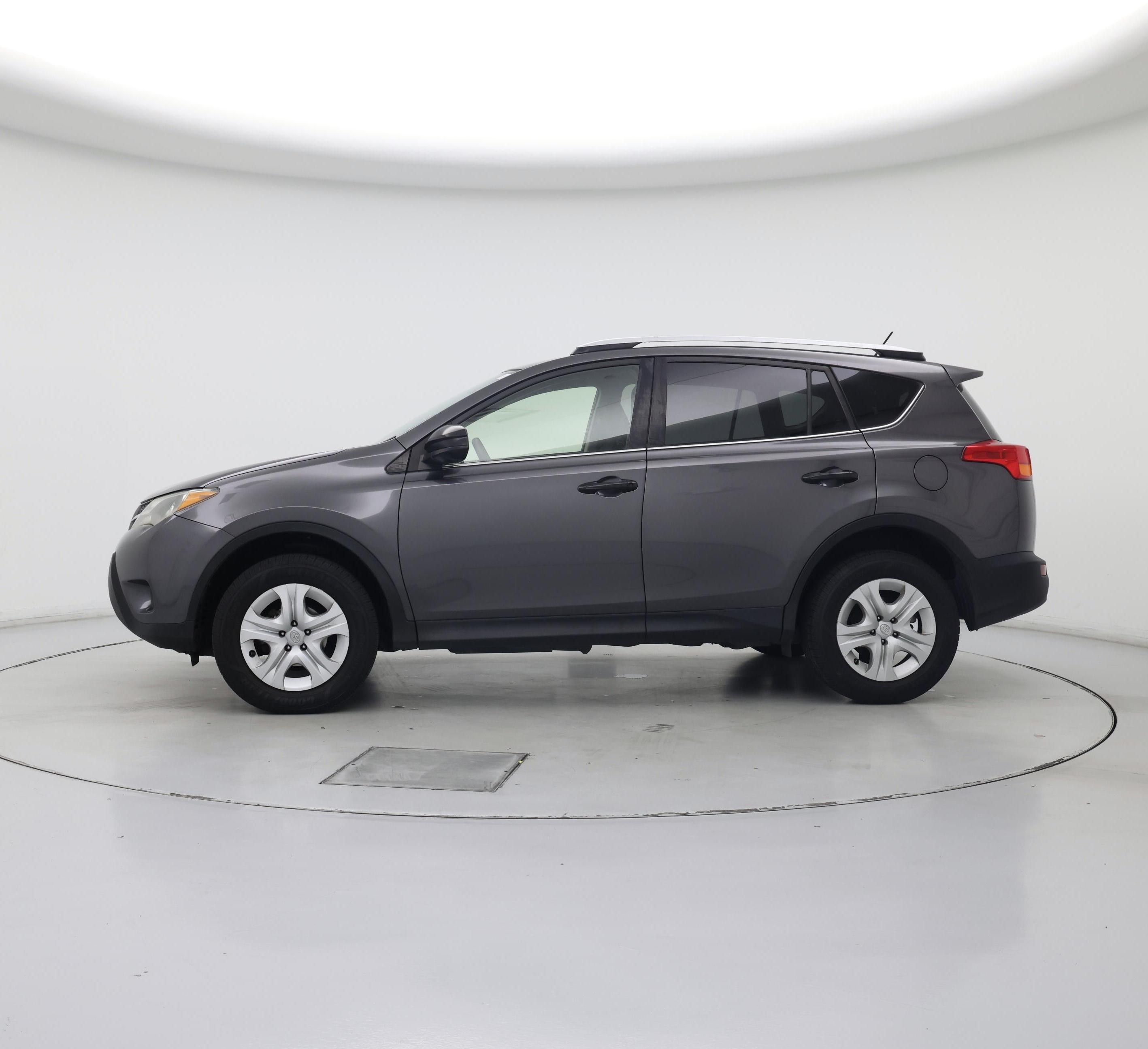 Thumbnail: 2014 Toyota RAV4 - 3