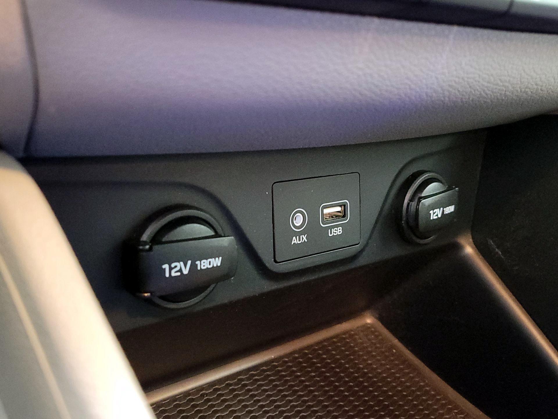 Thumbnail: 2020 Hyundai Tucson - 18