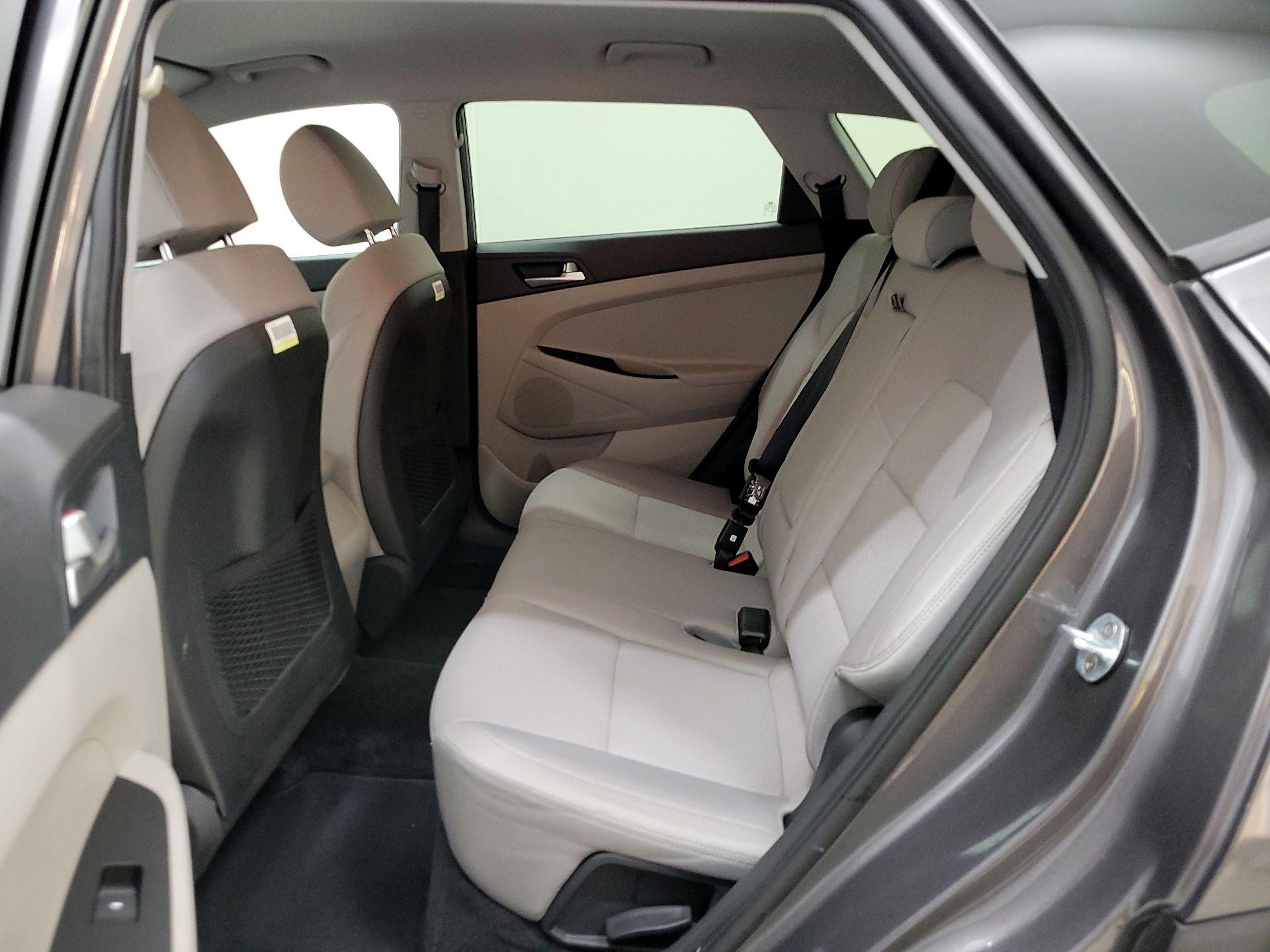 Thumbnail: 2020 Hyundai Tucson - 19