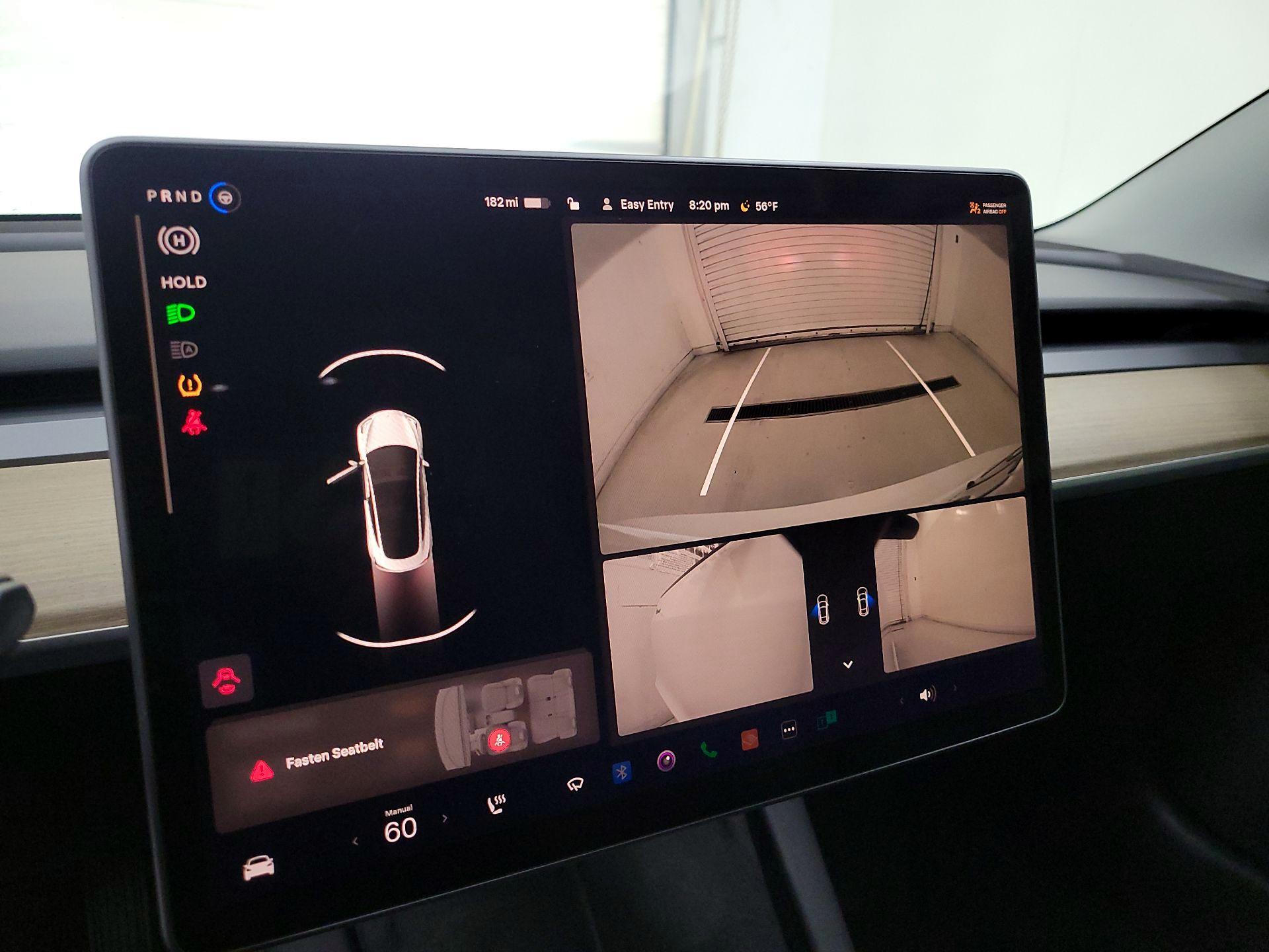 Thumbnail: 2022 Tesla Model 3 - 14