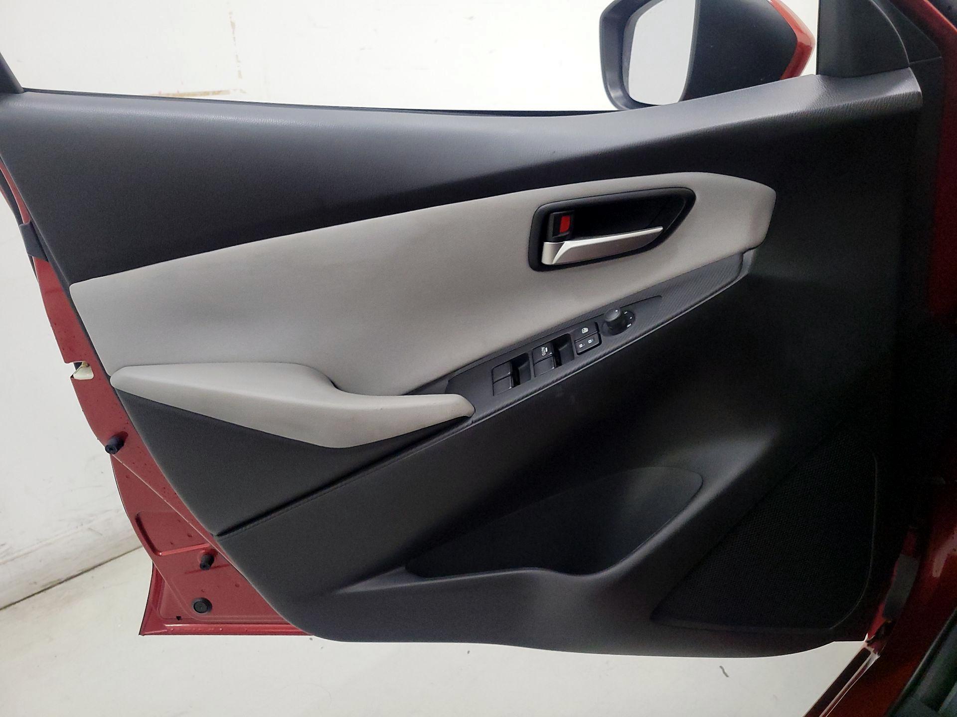 Thumbnail: 2019 Toyota Yaris - 12