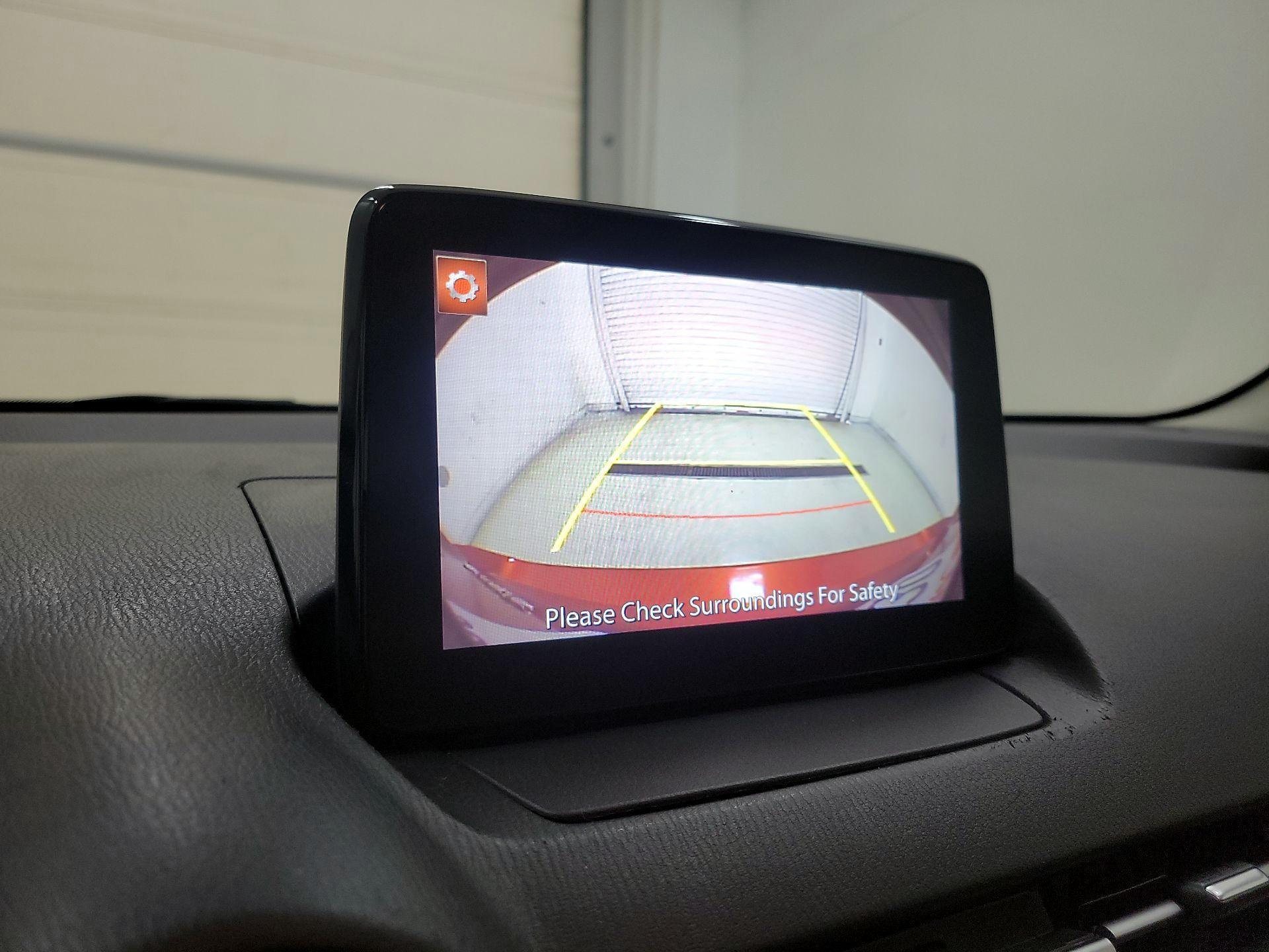 Thumbnail: 2019 Toyota Yaris - 13